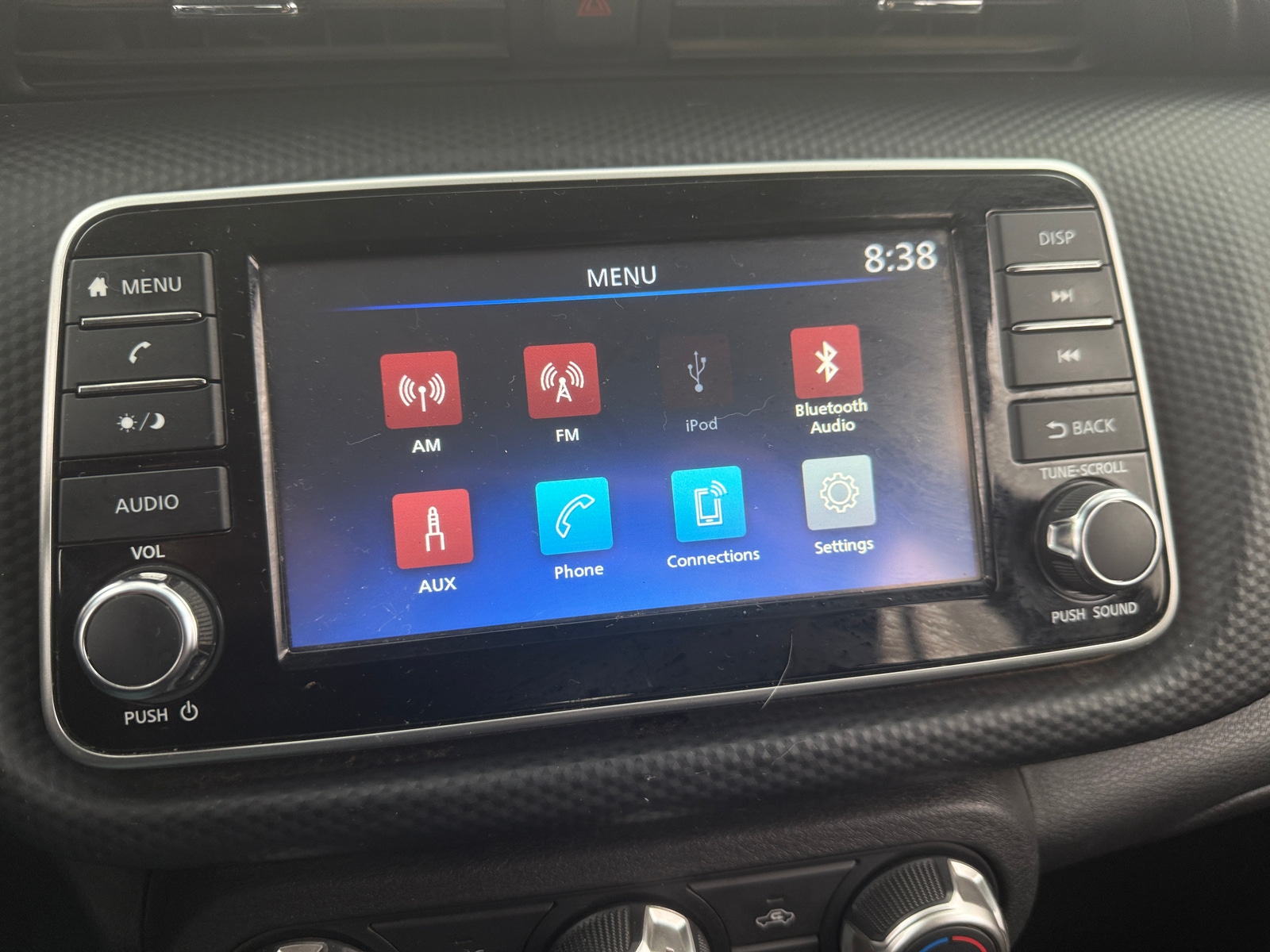 Thumbnail: 2024 Nissan Kicks - 4