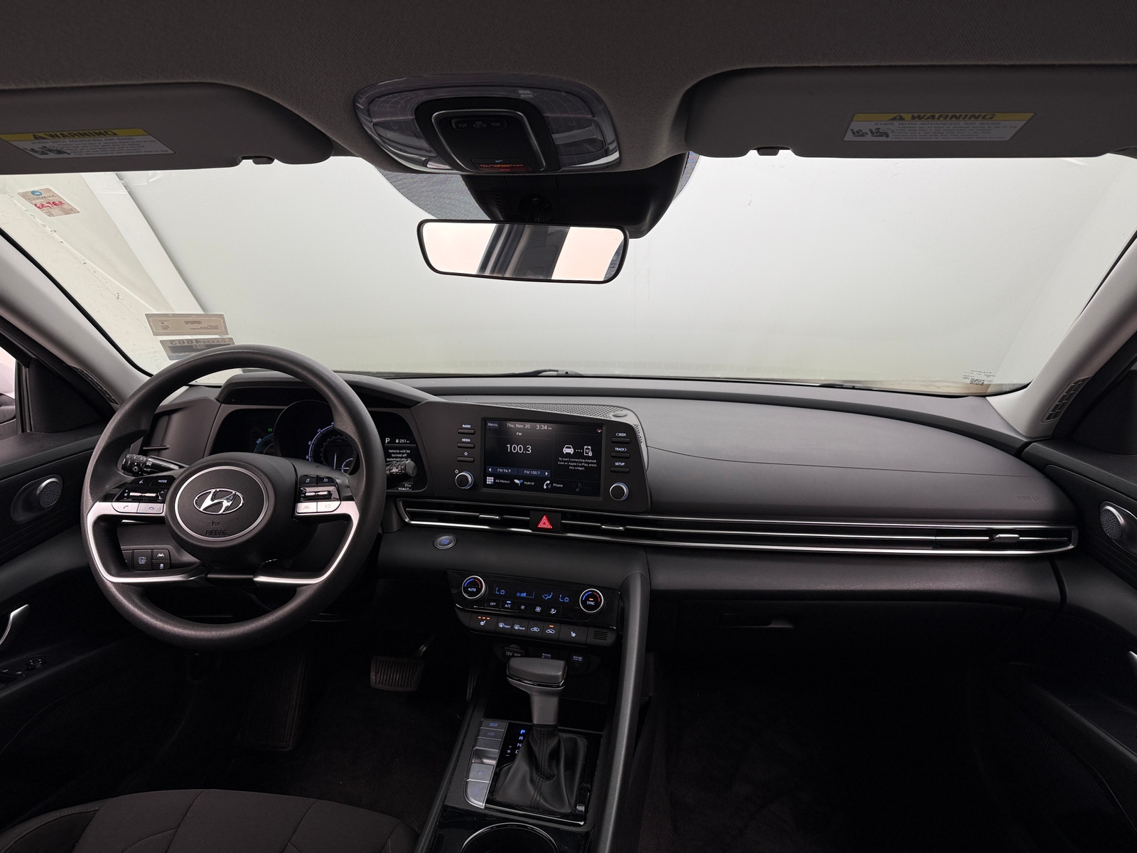 Thumbnail: 2023 Hyundai Elantra - 3