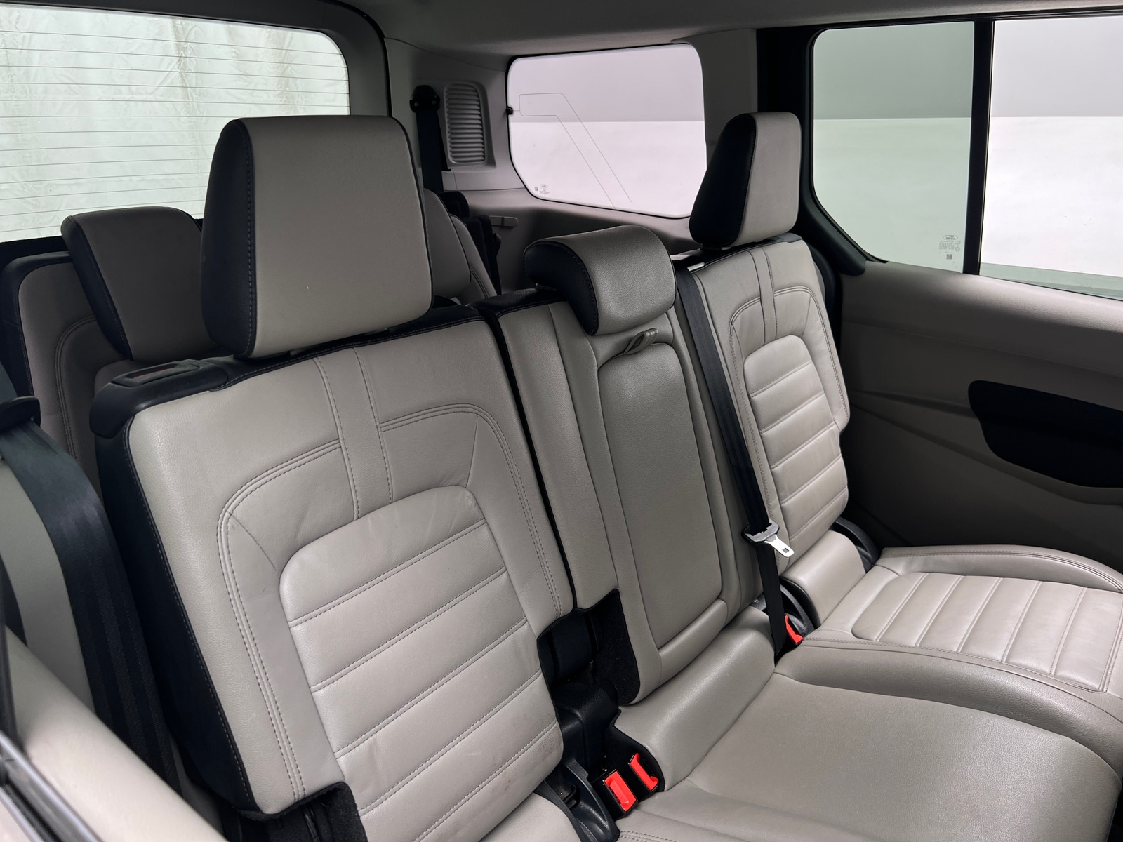 Thumbnail: 2020 Ford Transit Series - 5