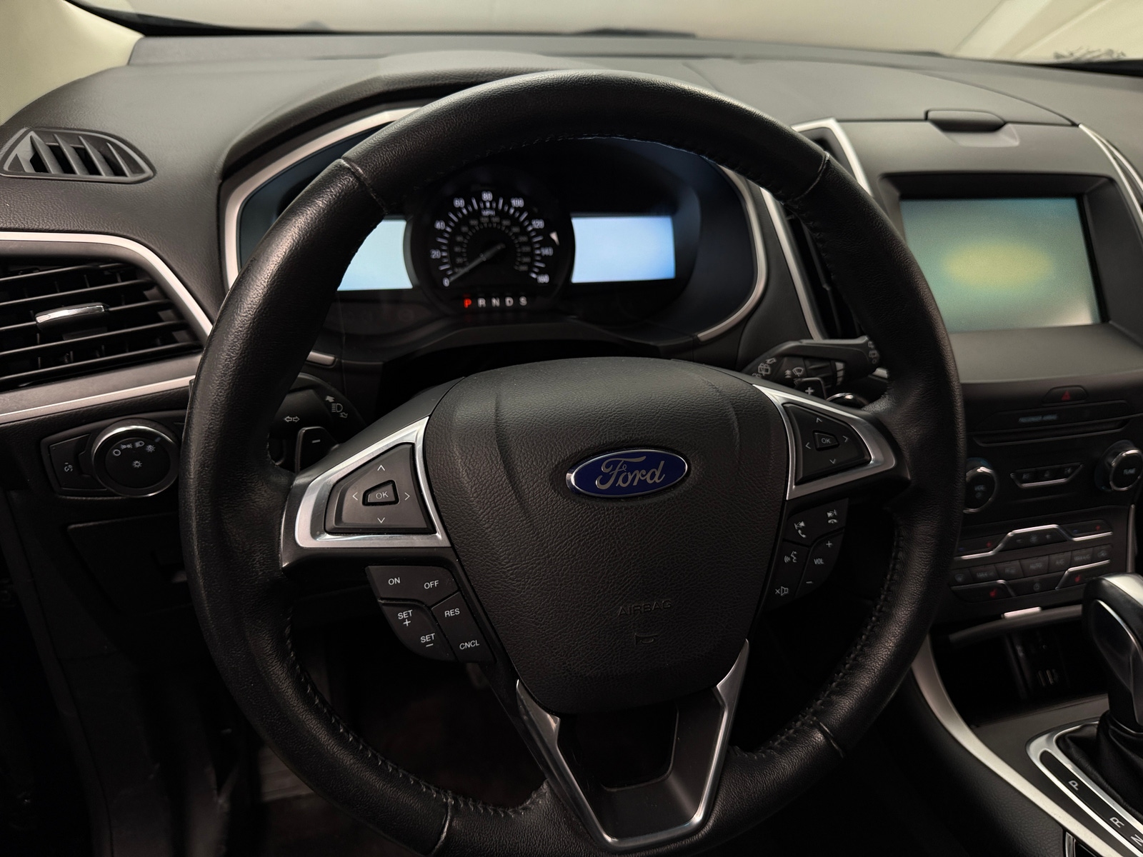 Thumbnail: 2015 Ford Edge - 5