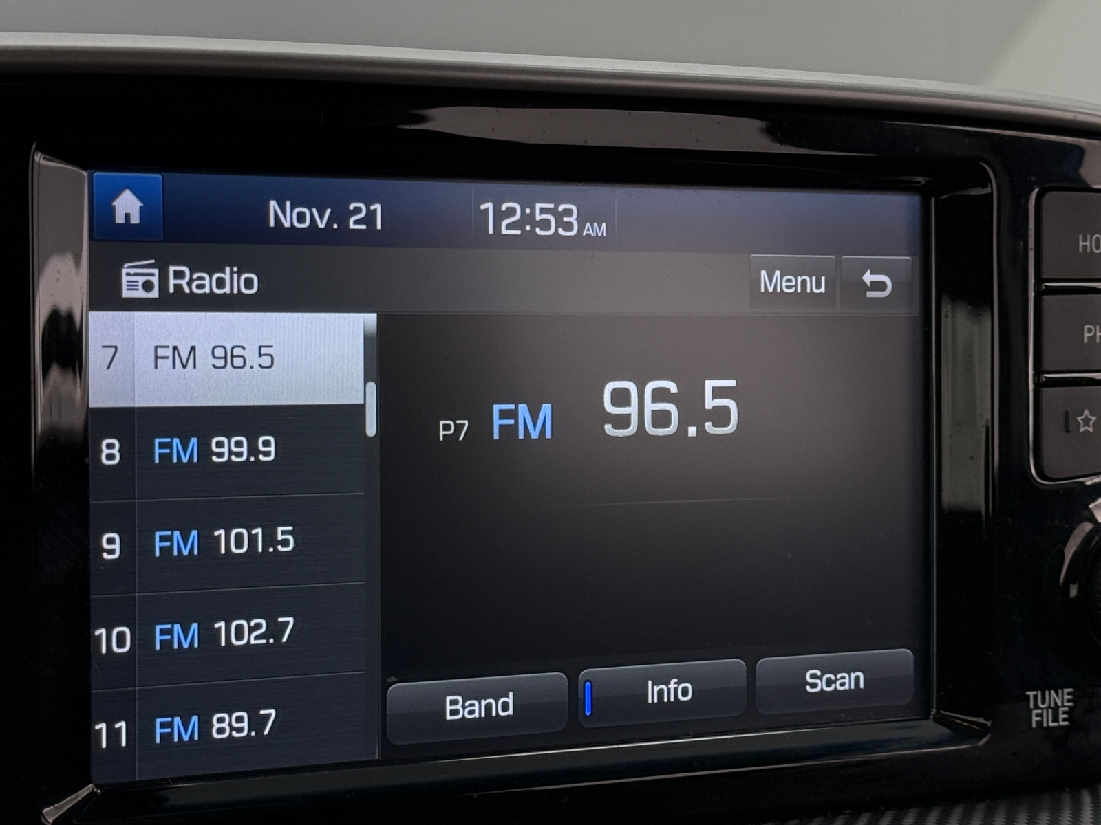 Thumbnail: 2019 Hyundai Tucson - 4