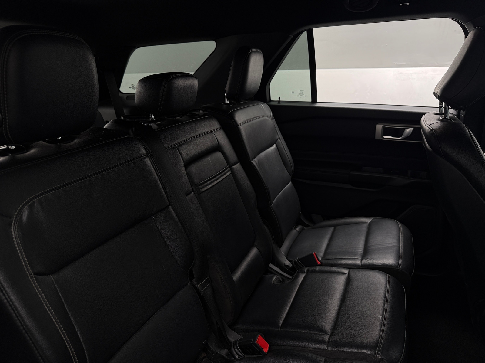 Thumbnail: 2020 Ford Explorer - 5