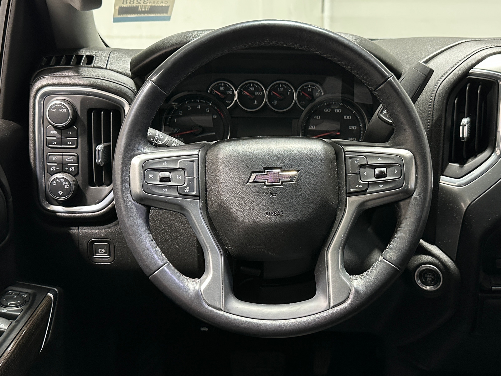 Thumbnail: 2022 Chevrolet Silverado 1500 - 5