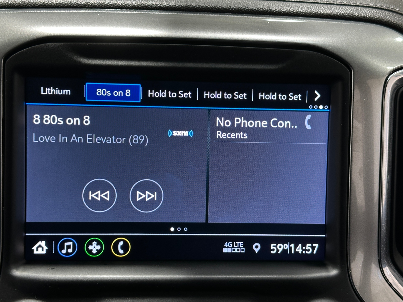 Thumbnail: 2022 Chevrolet Silverado 1500 - 4