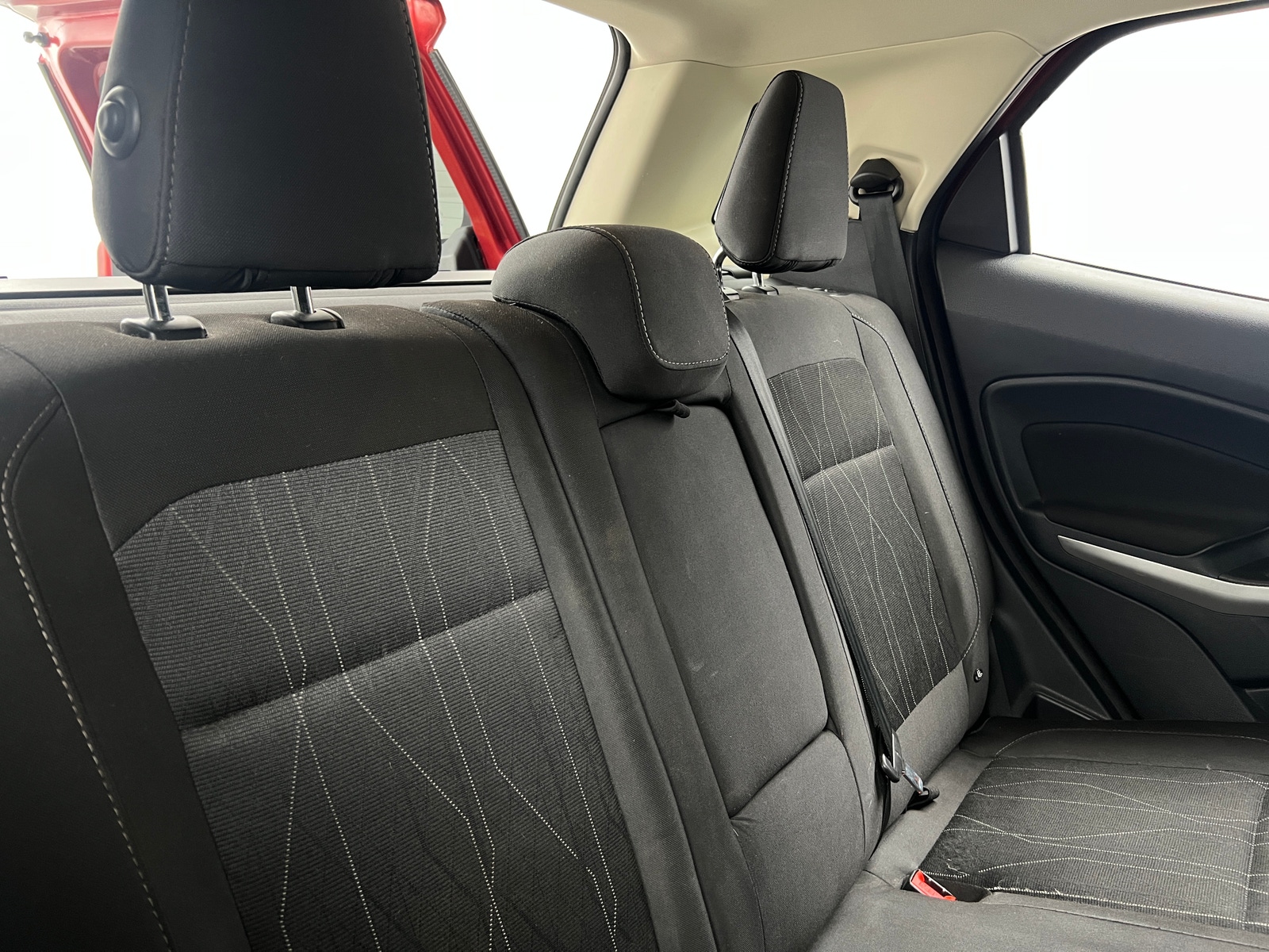 Thumbnail: 2018 Ford EcoSport - 6