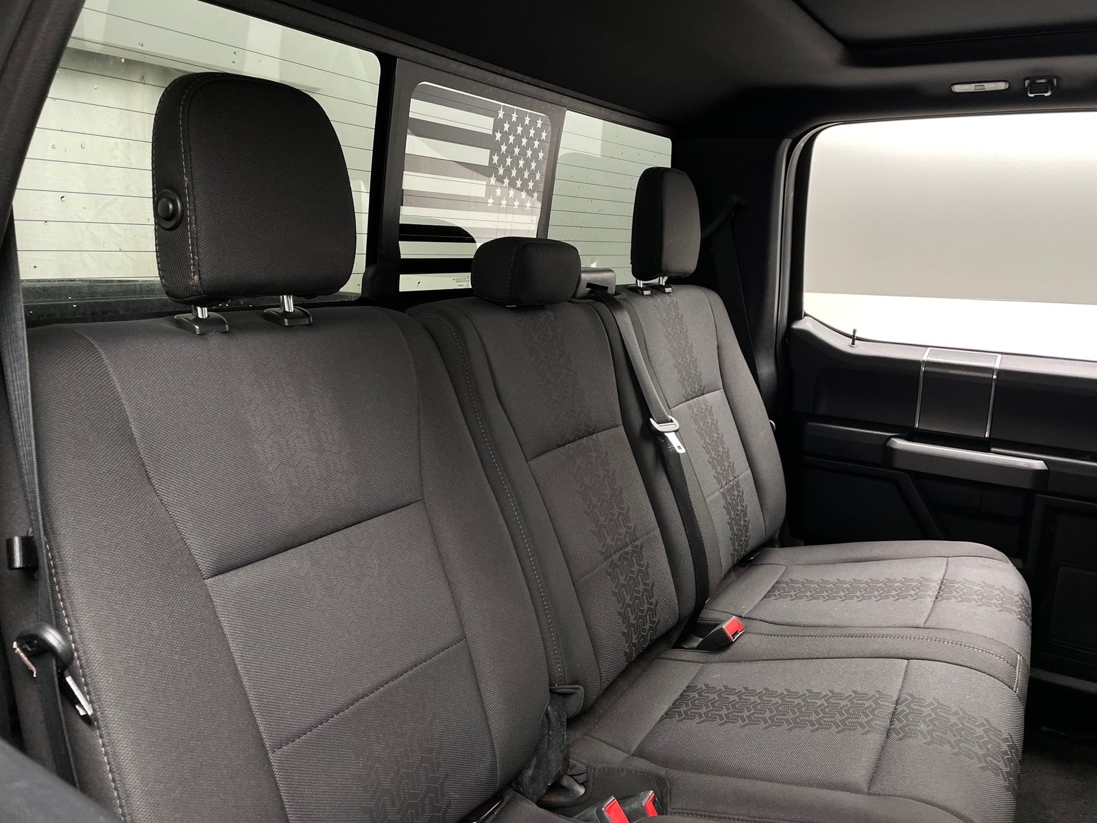 Thumbnail: 2018 Ford Econoline - 6