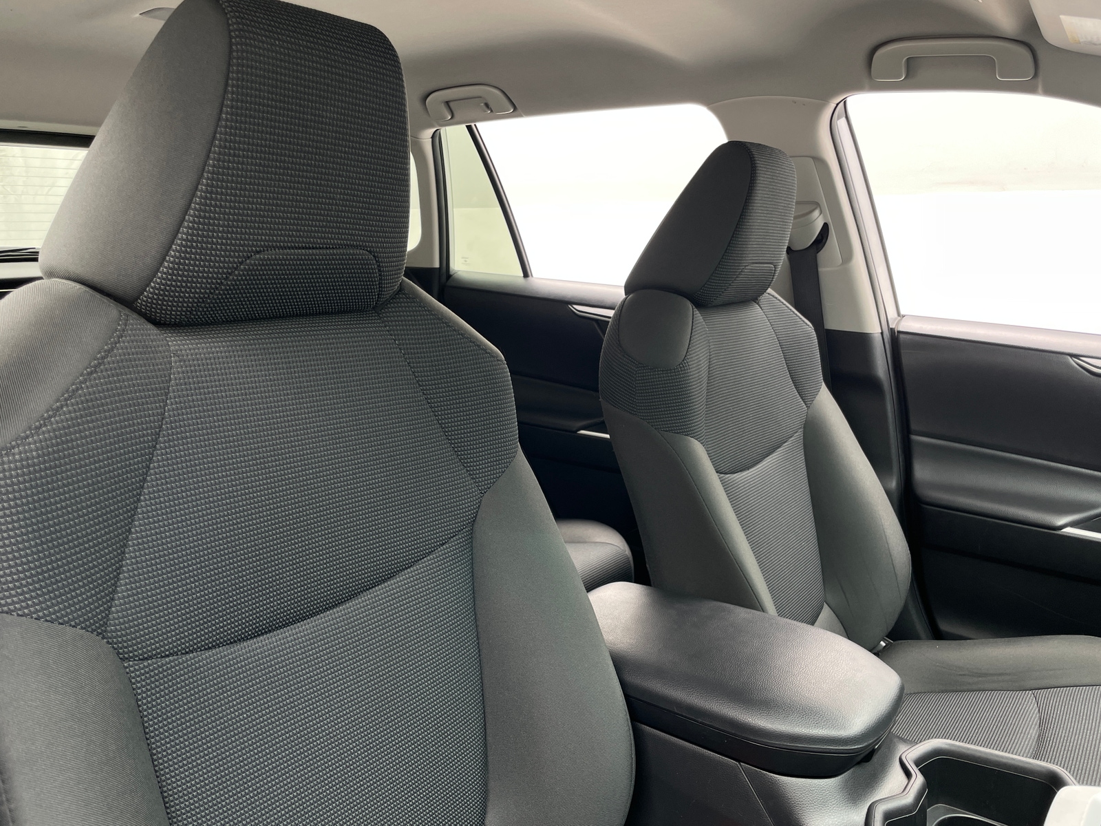 Thumbnail: 2024 Toyota RAV4 - 2