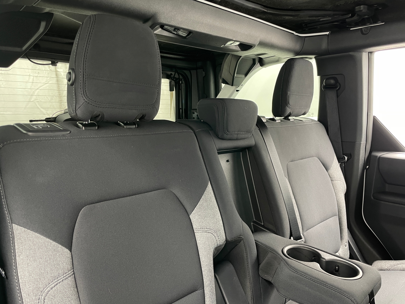 Thumbnail: 2025 Ford Bronco - 6