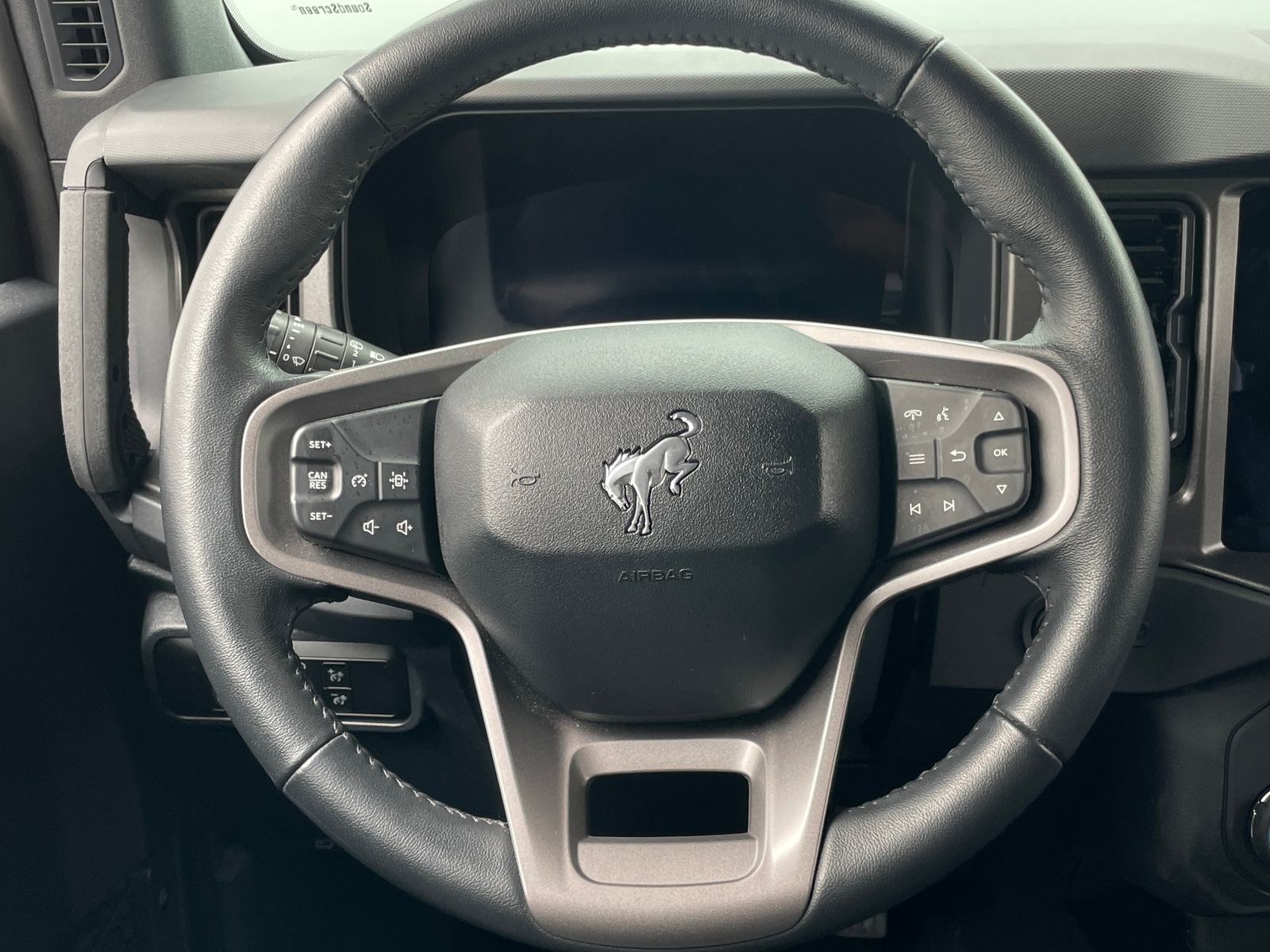 Thumbnail: 2025 Ford Bronco - 5