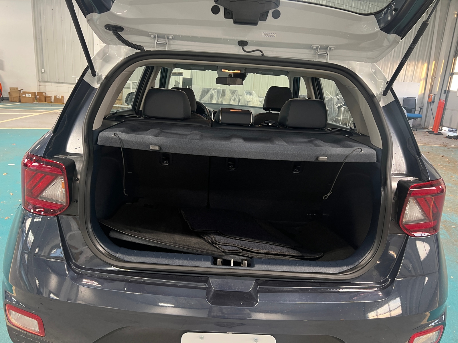 Thumbnail: 2021 Hyundai Venue - 7