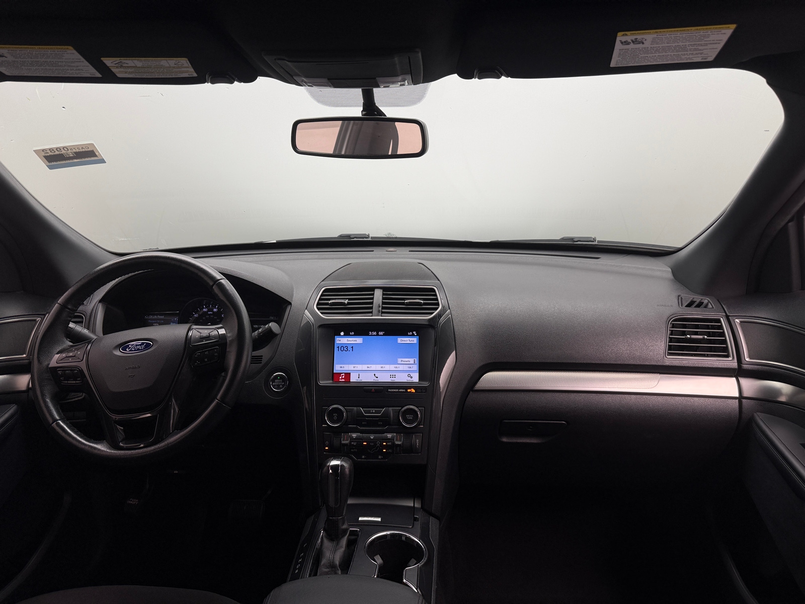 Thumbnail: 2019 Ford Explorer - 3