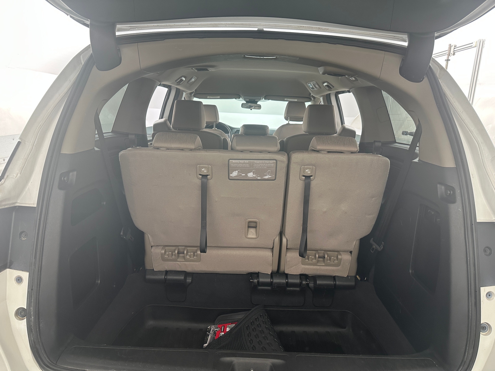 Thumbnail: 2021 Honda Odyssey - 7