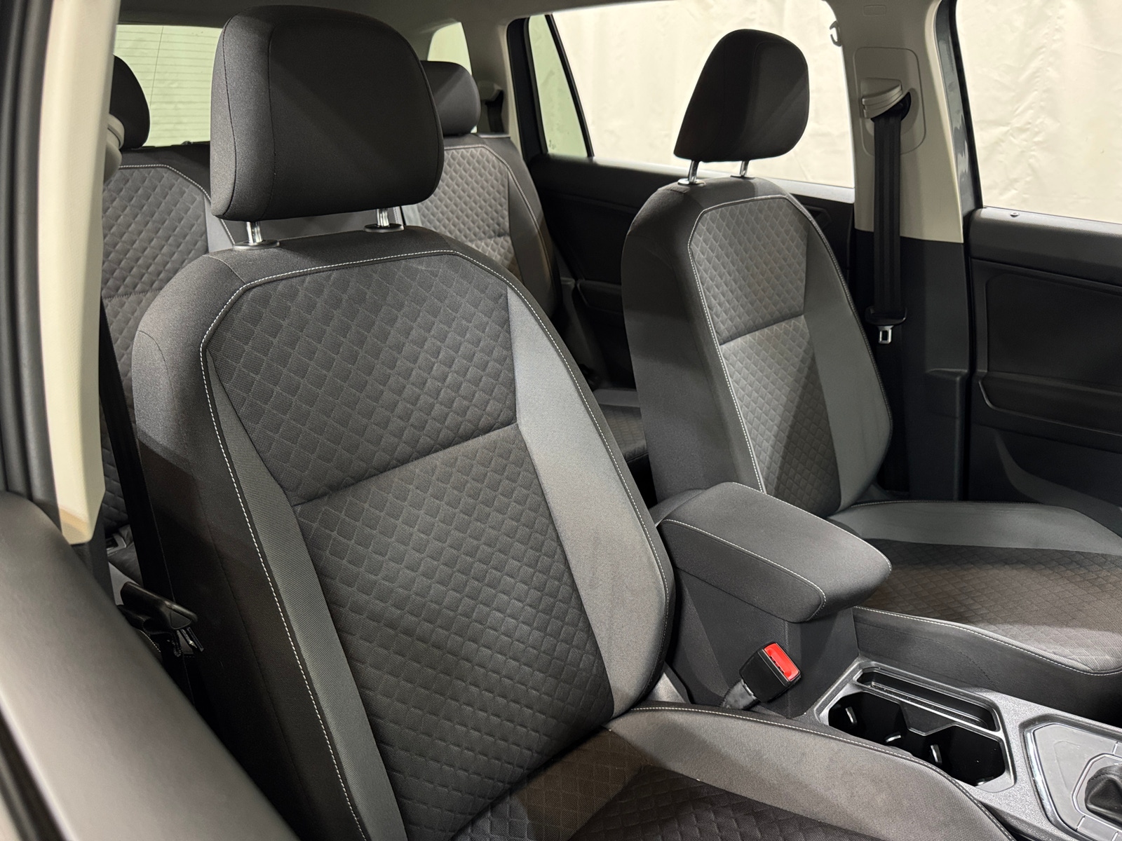 Thumbnail: 2021 Volkswagen Tiguan - 2