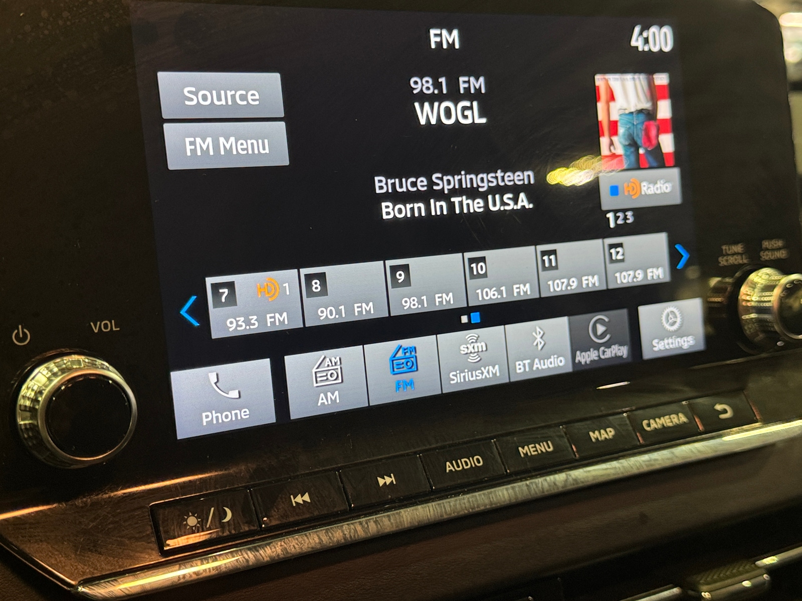 Thumbnail: 2024 Mitsubishi Outlander - 3