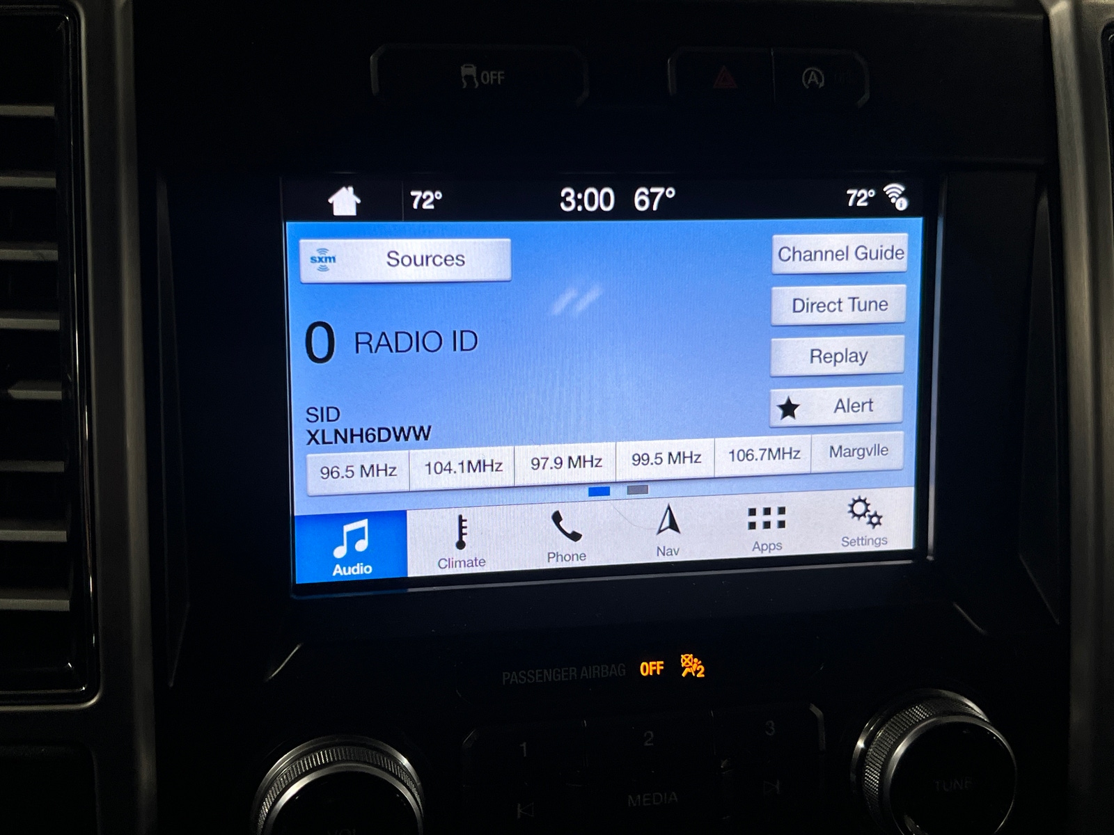 Thumbnail: 2019 Ford Econoline - 4