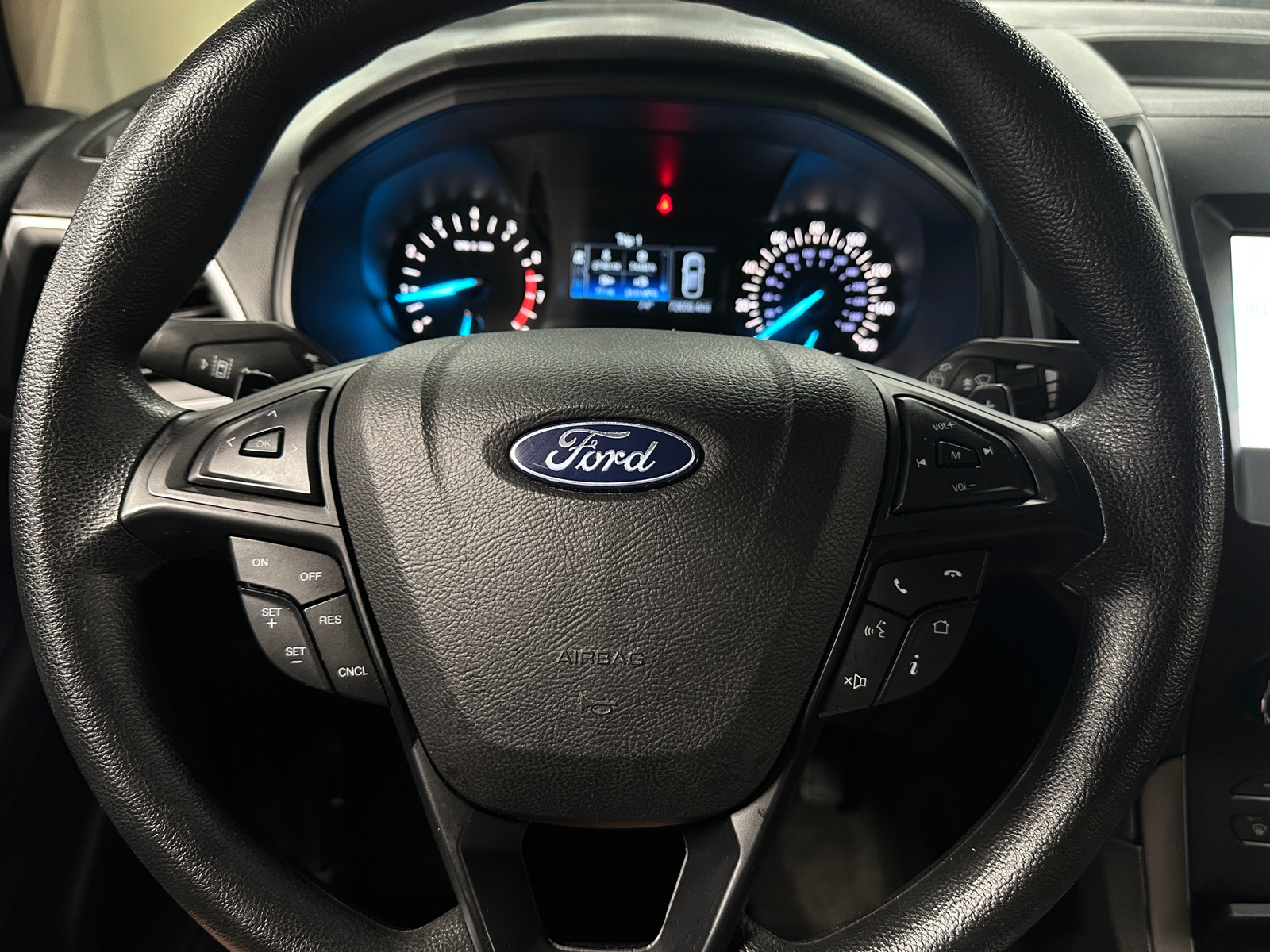 Thumbnail: 2020 Ford Edge - 5