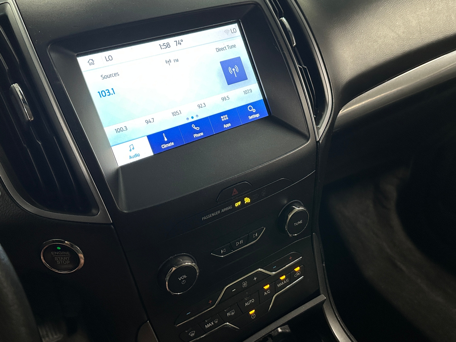 Thumbnail: 2020 Ford Edge - 4