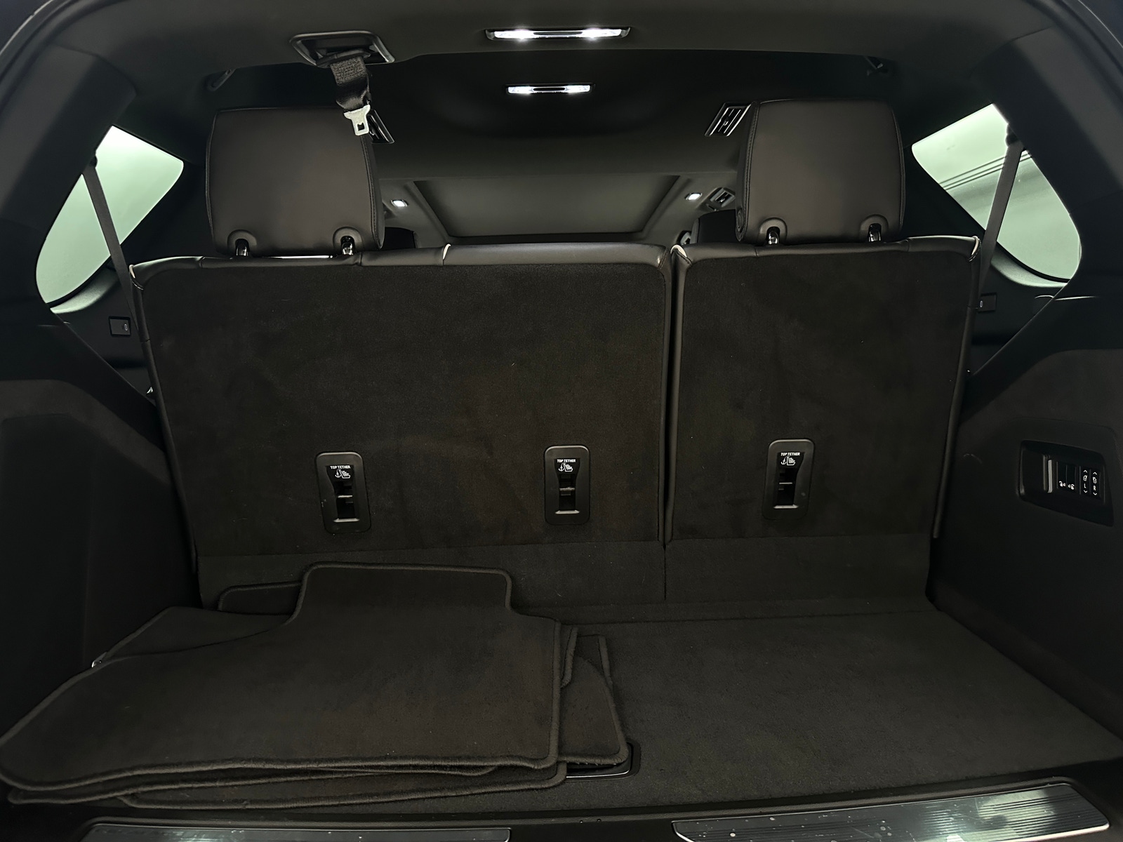 Thumbnail: 2023 Cadillac Escalade - 6