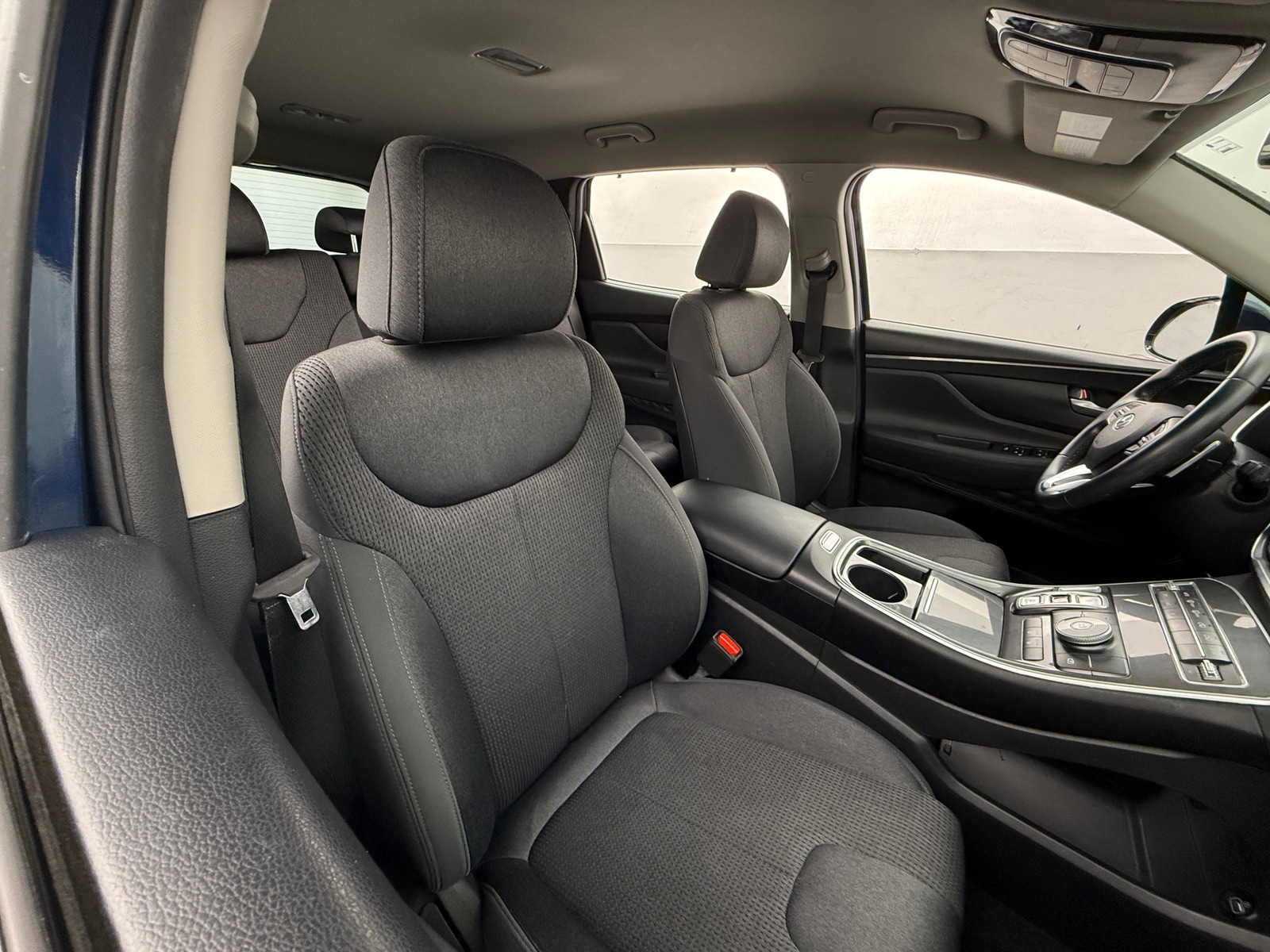 Thumbnail: 2022 Hyundai Santa Fe - 2