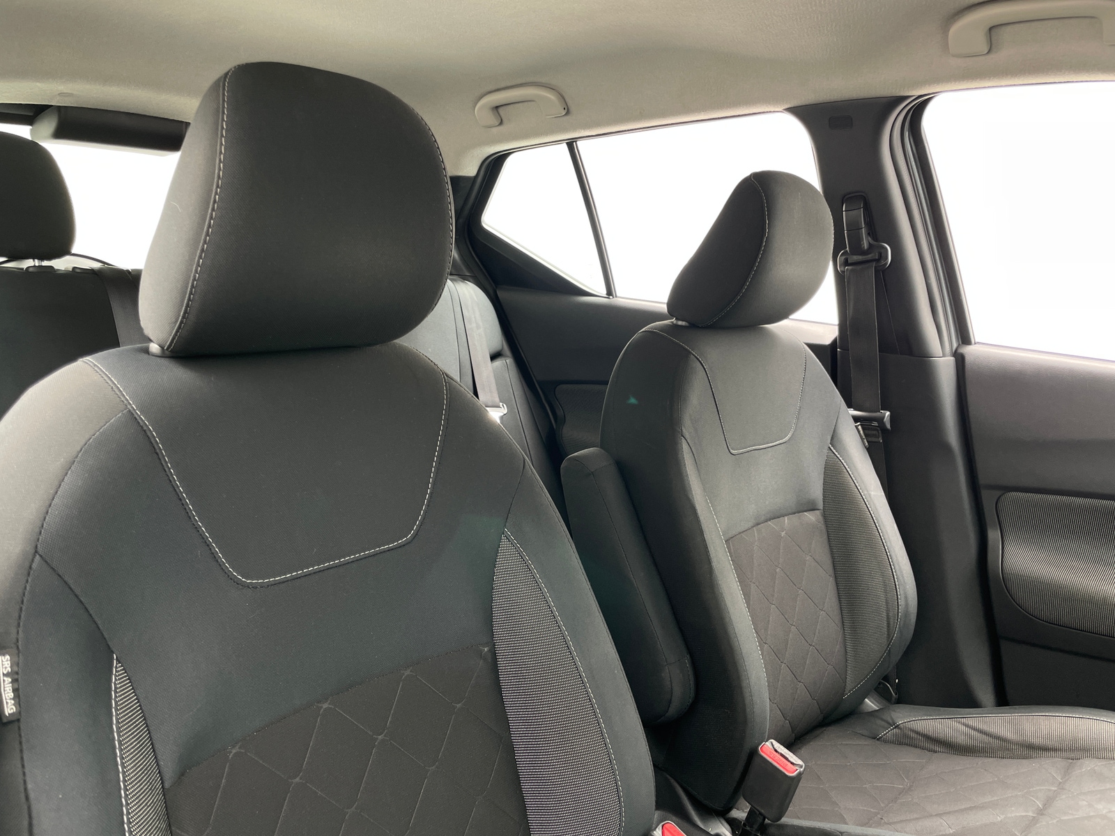 Thumbnail: 2020 Nissan Kicks - 2