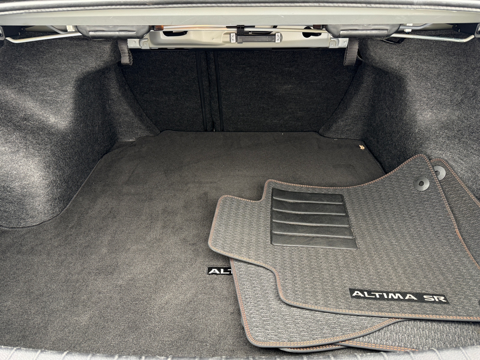 Thumbnail: 2025 Nissan Altima - 7