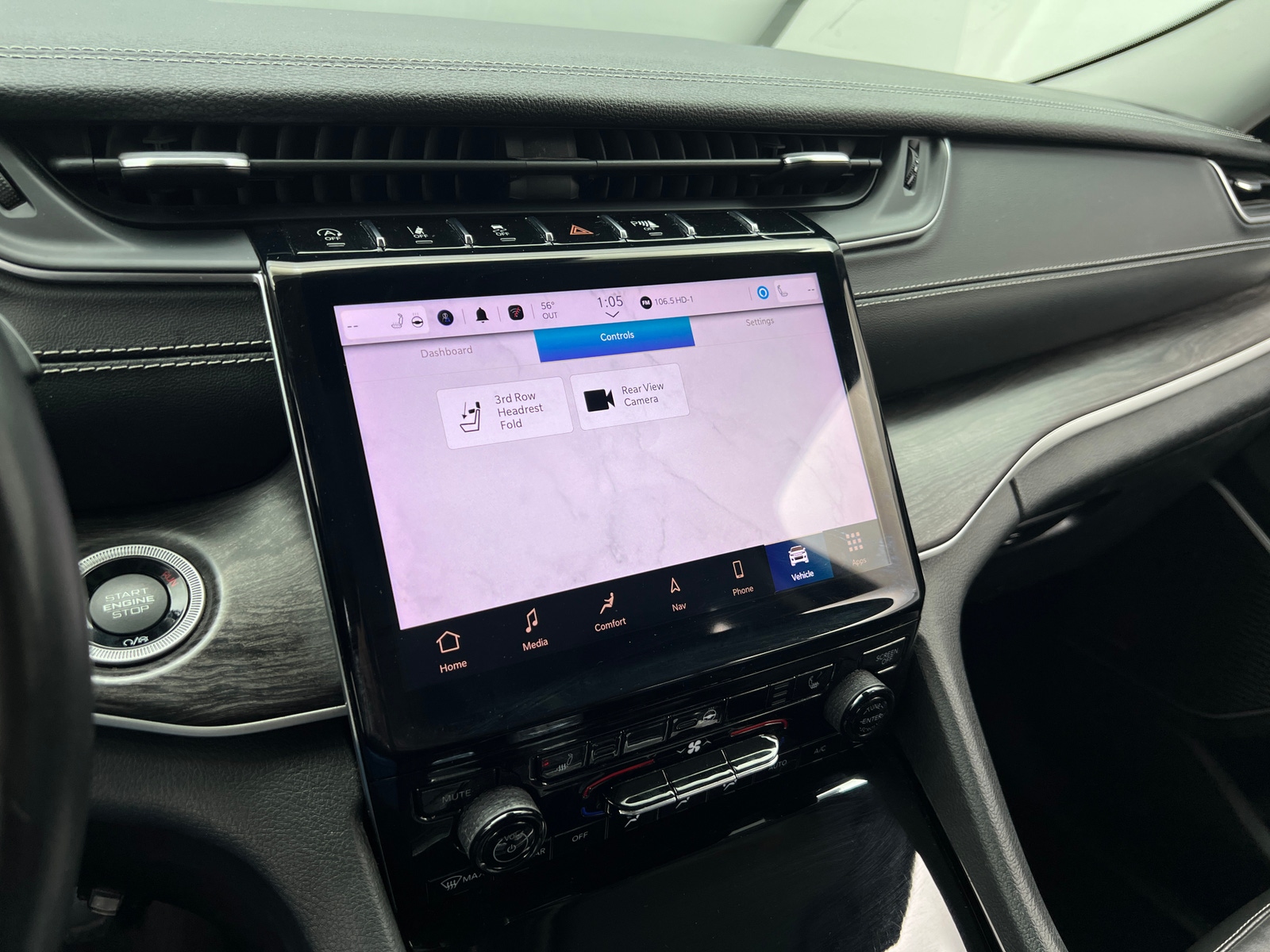 Thumbnail: 2021 Jeep Grand Cherokee L - 3