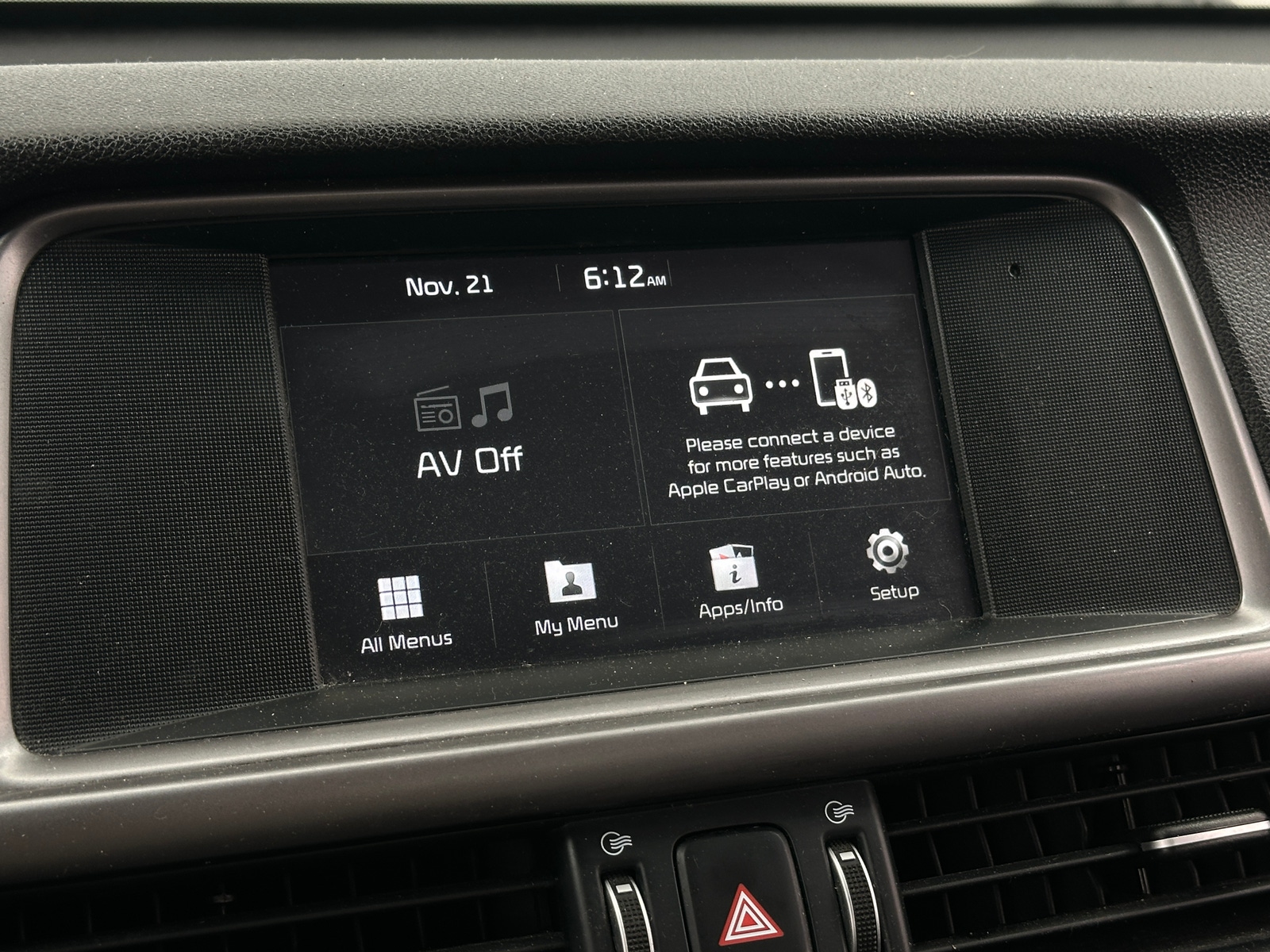 Thumbnail: 2018 Kia Optima - 3