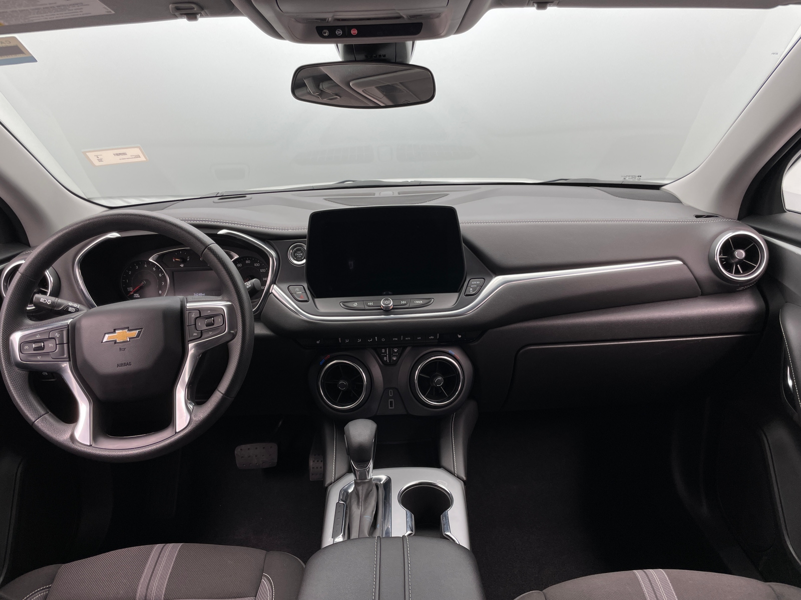 Thumbnail: 2025 Chevrolet Blazer - 3