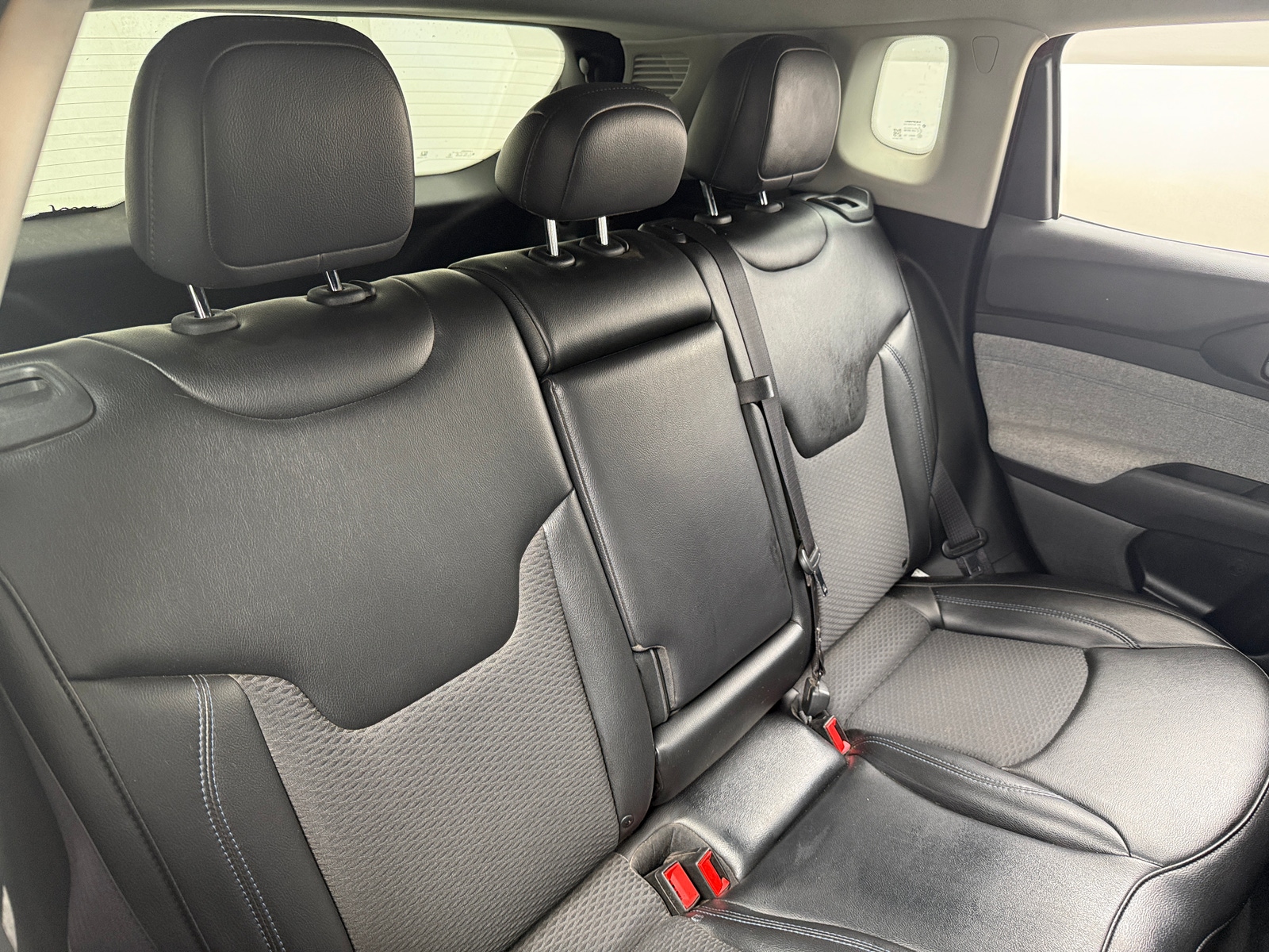 Thumbnail: 2022 Jeep Compass - 6