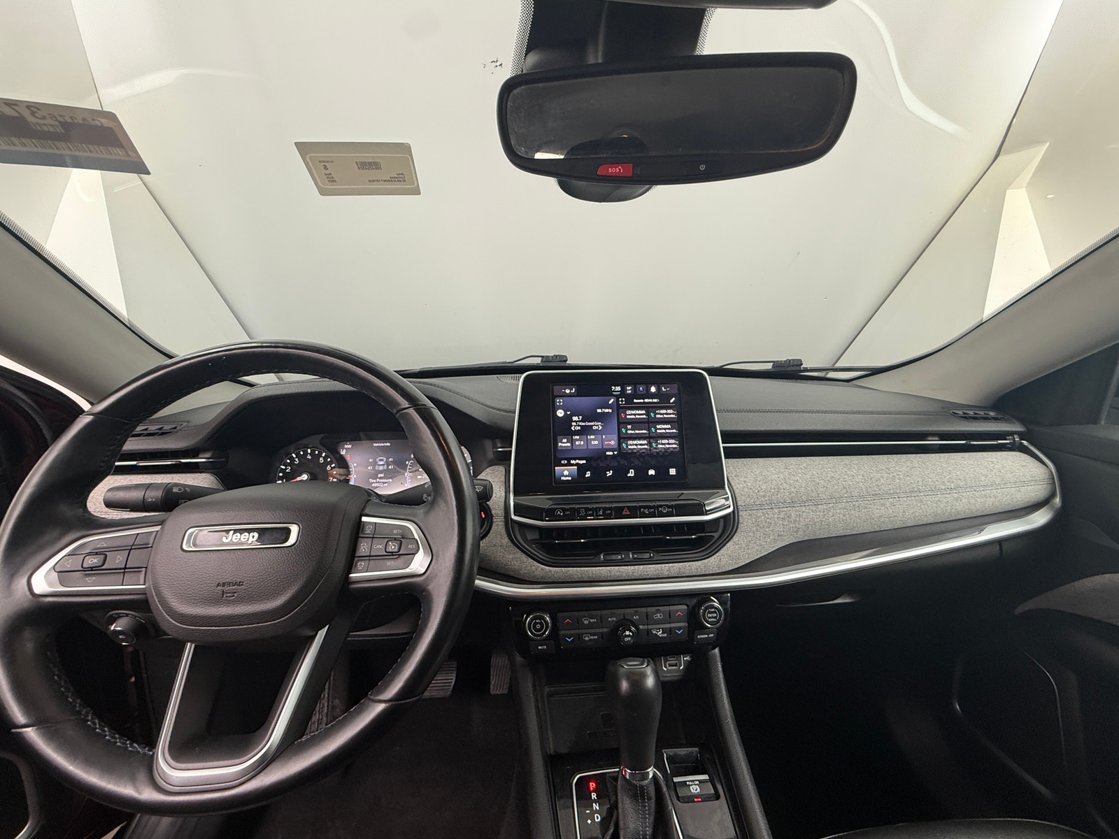 Thumbnail: 2022 Jeep Compass - 3