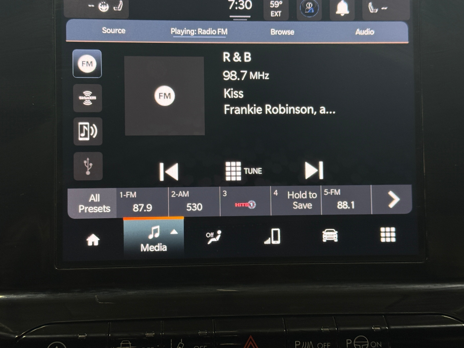 Thumbnail: 2022 Jeep Compass - 4