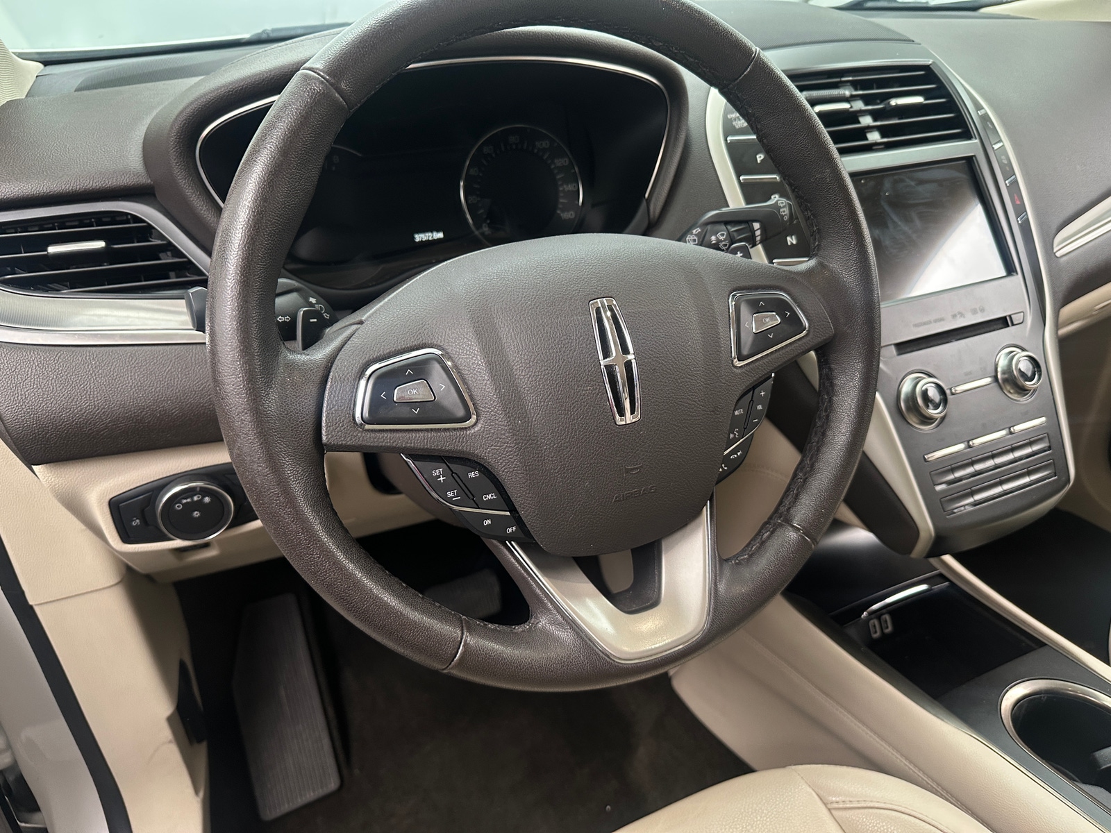 Thumbnail: 2019 Lincoln MKC - 4