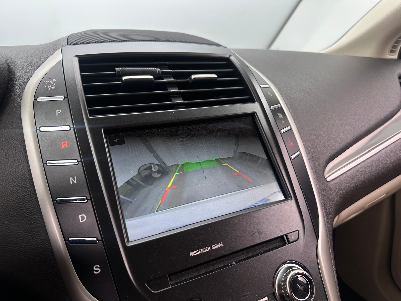 Thumbnail: 2019 Lincoln MKC - 3