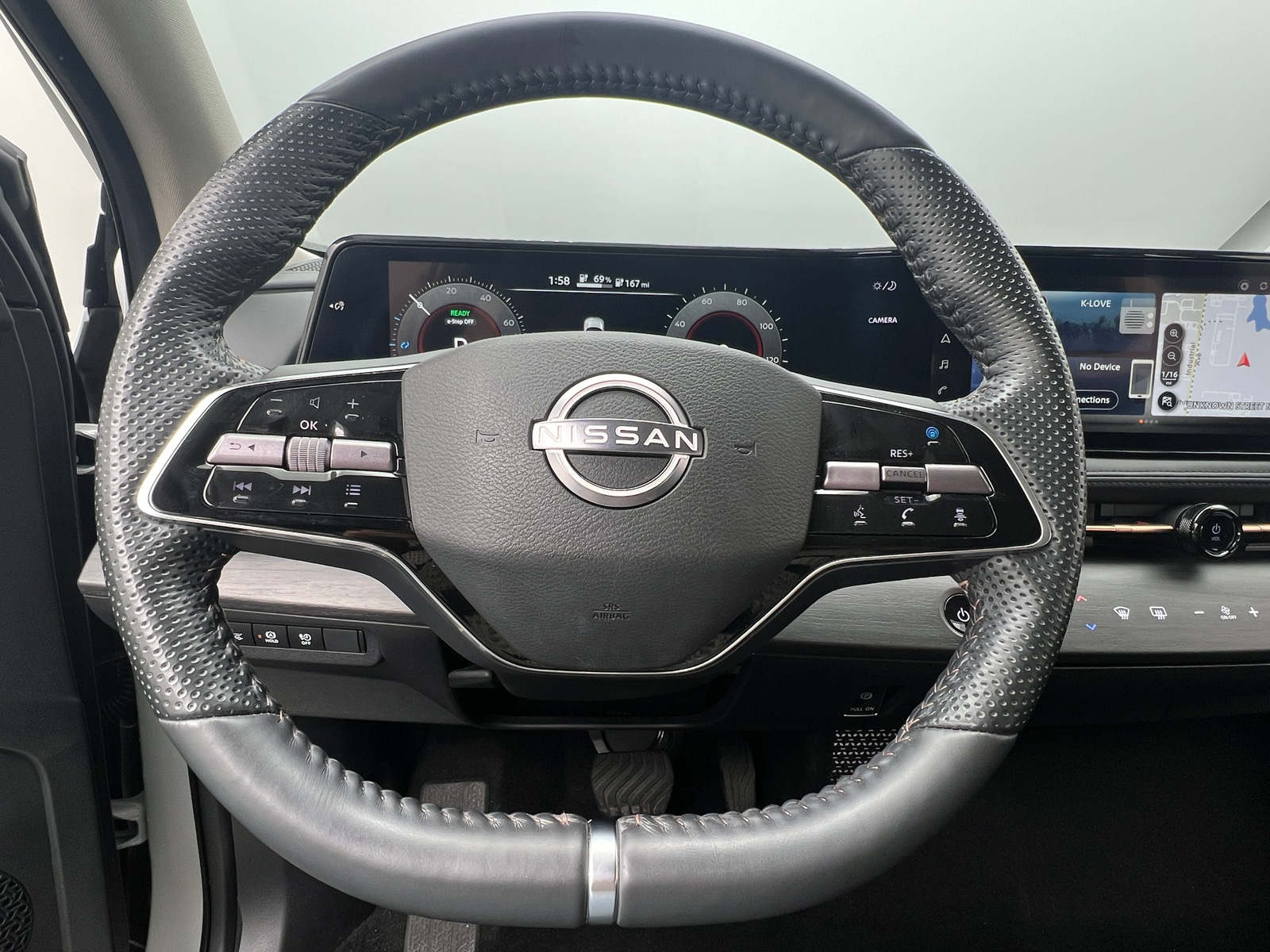 Thumbnail: 2024 Nissan Ariya - 4