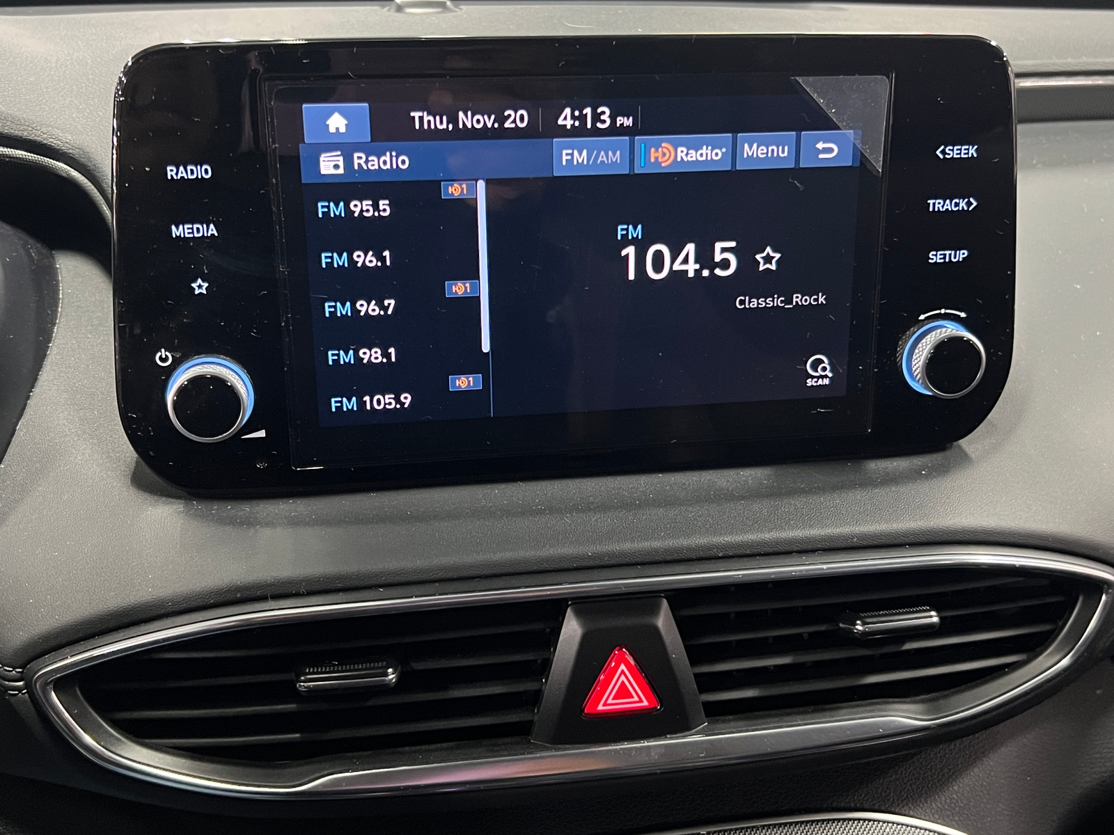 Thumbnail: 2023 Hyundai Santa Fe - 4