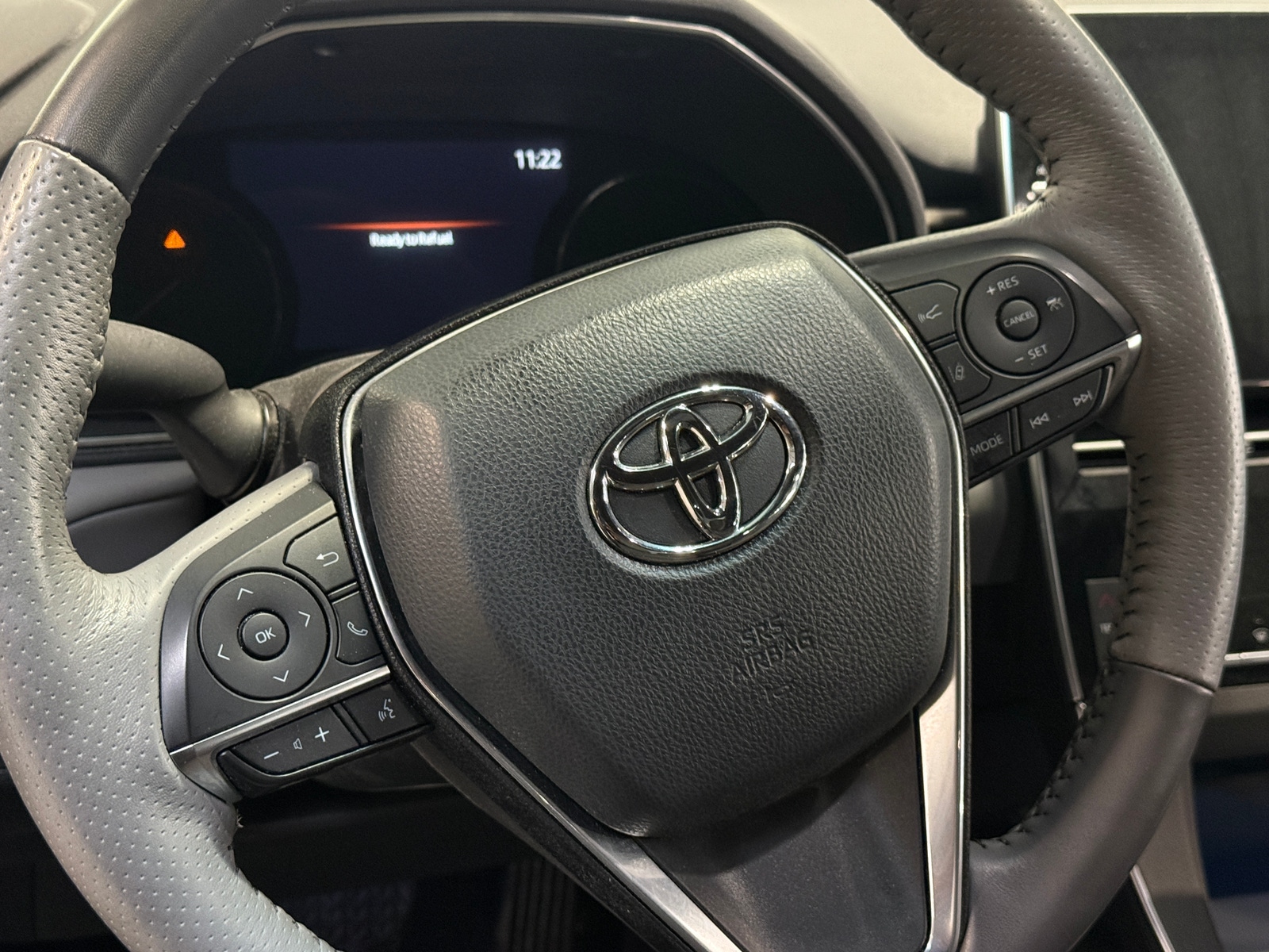 Thumbnail: 2020 Toyota Avalon - 4