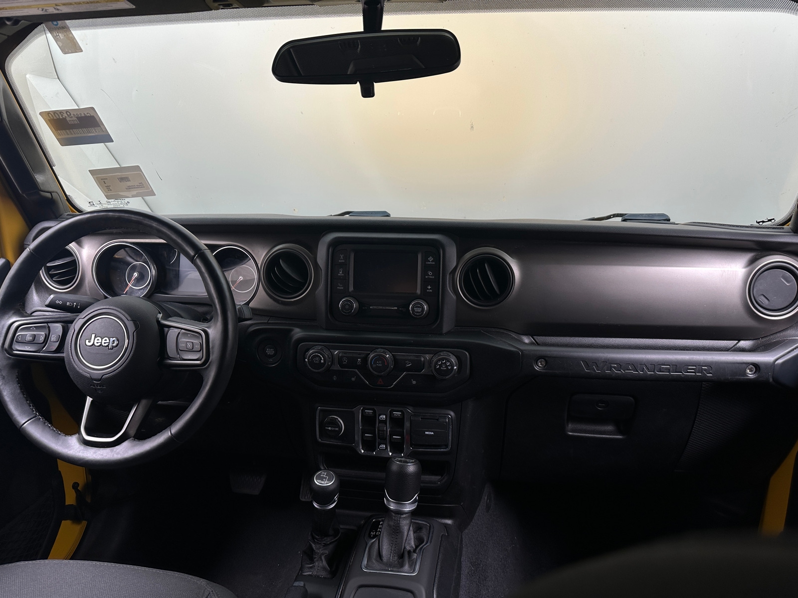 Thumbnail: 2019 Jeep Wrangler - 3