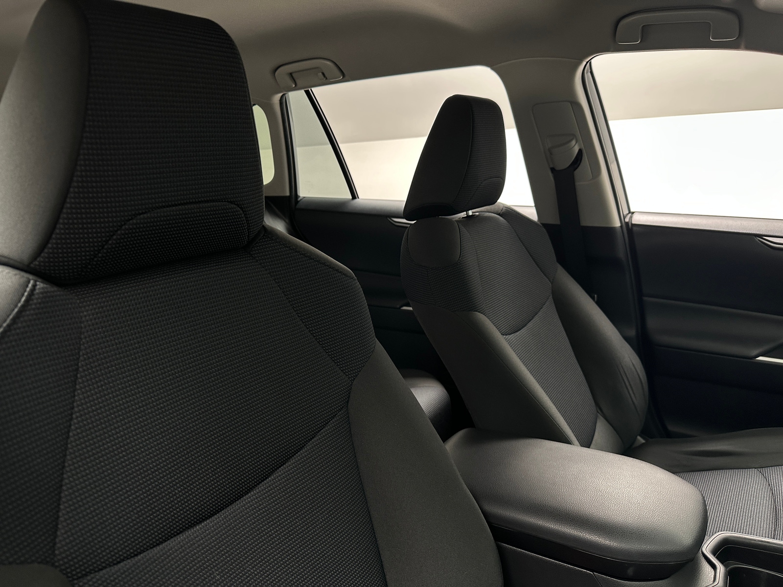 Thumbnail: 2019 Toyota RAV4 - 2