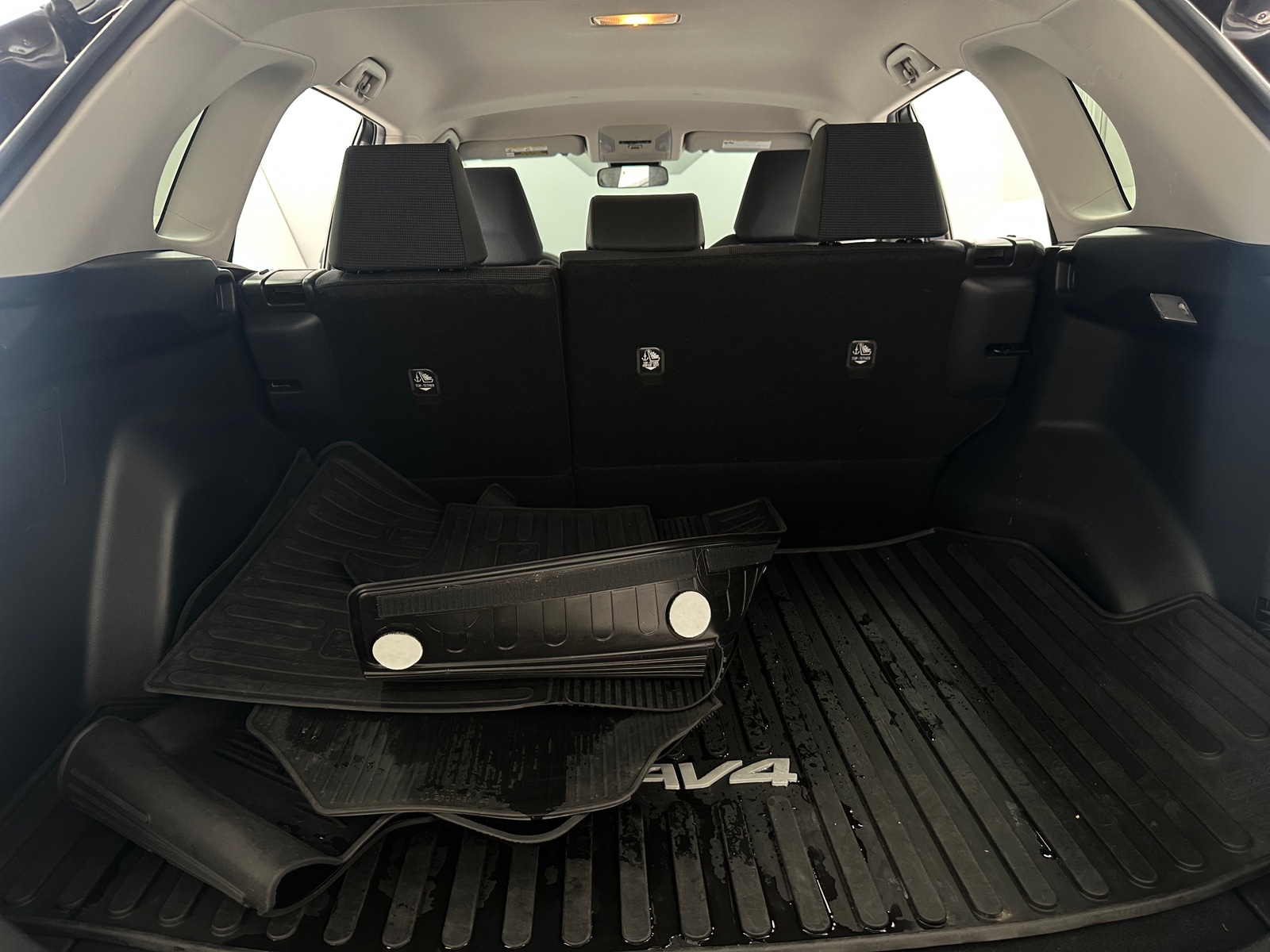 Thumbnail: 2019 Toyota RAV4 - 7