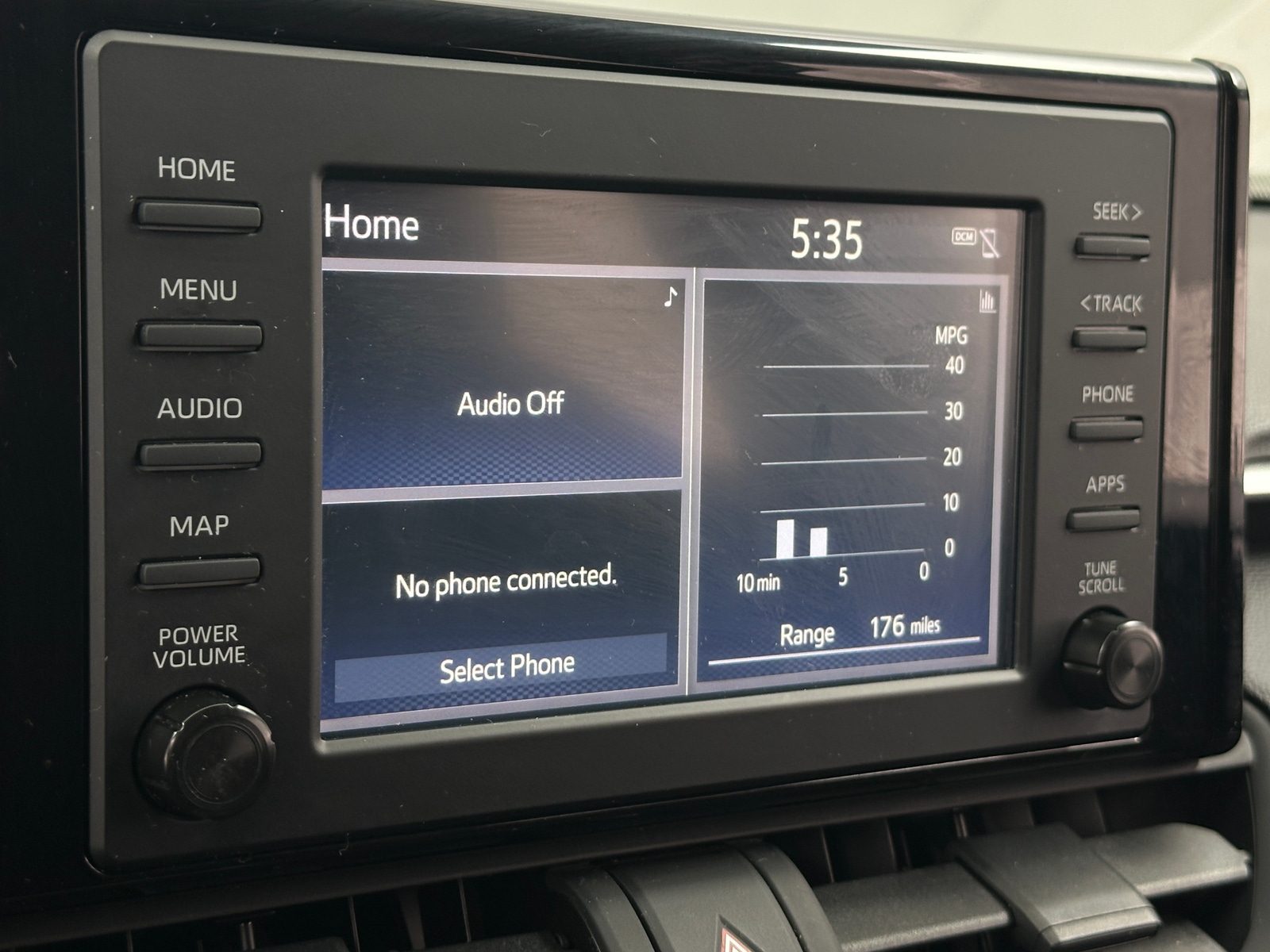 Thumbnail: 2019 Toyota RAV4 - 4