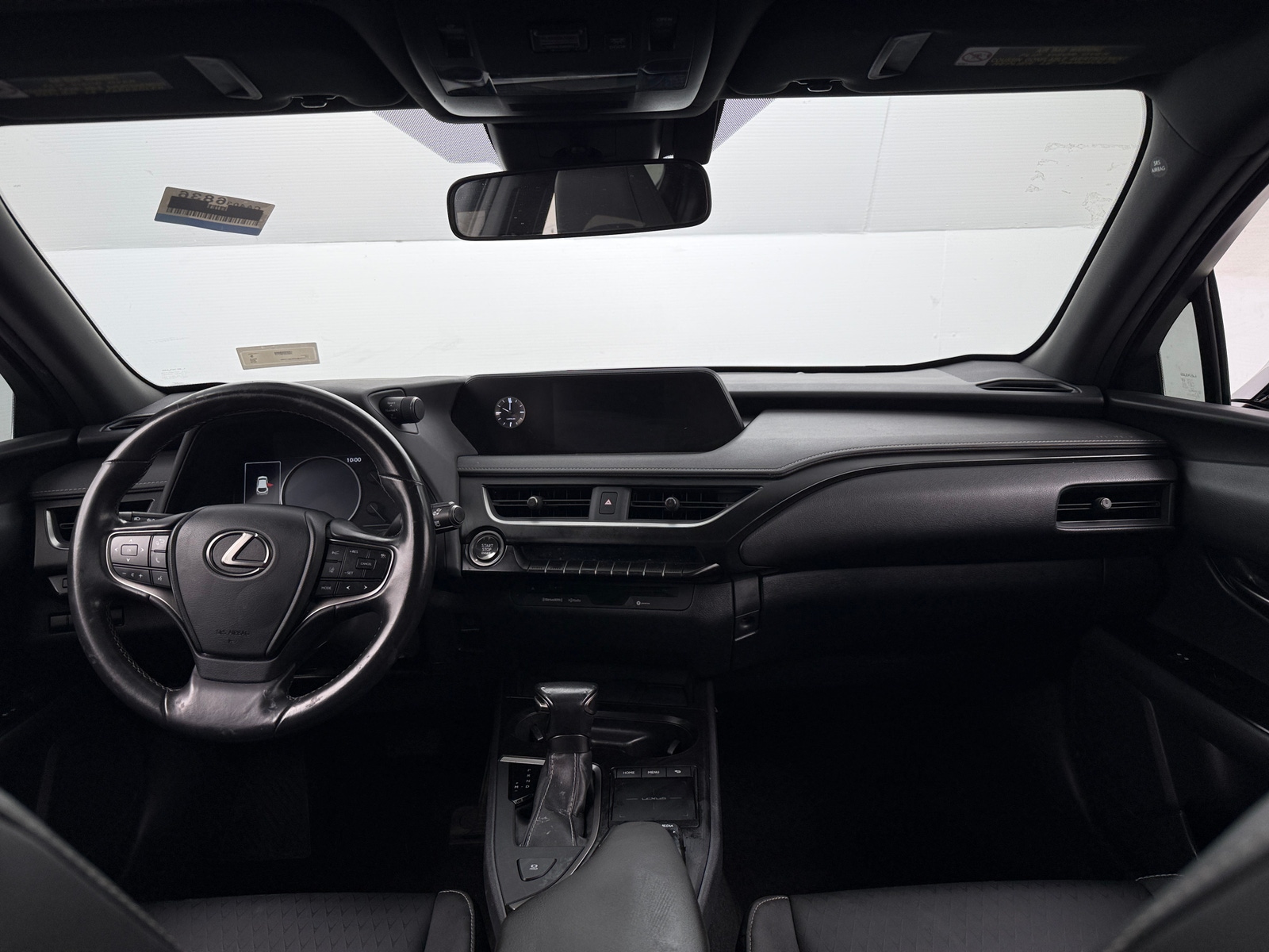 Thumbnail: 2019 Lexus UX - 2