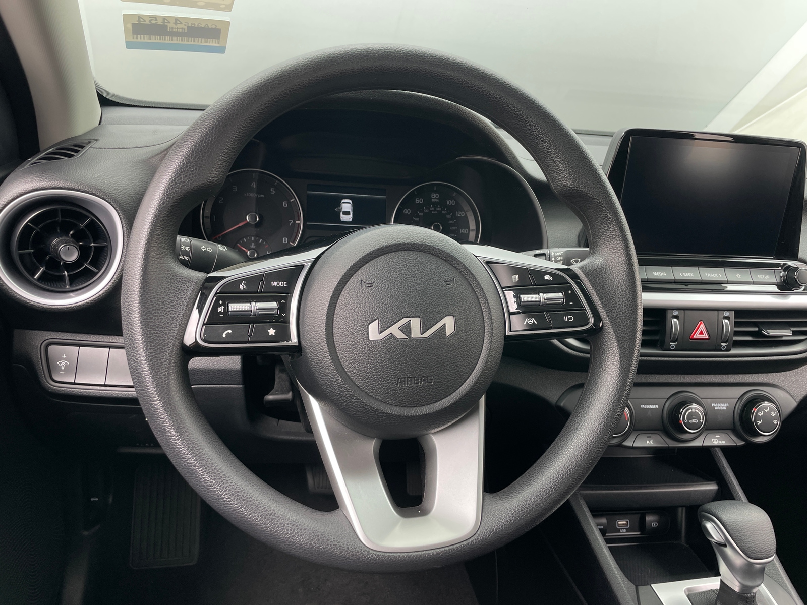 Thumbnail: 2024 Kia Forte - 5