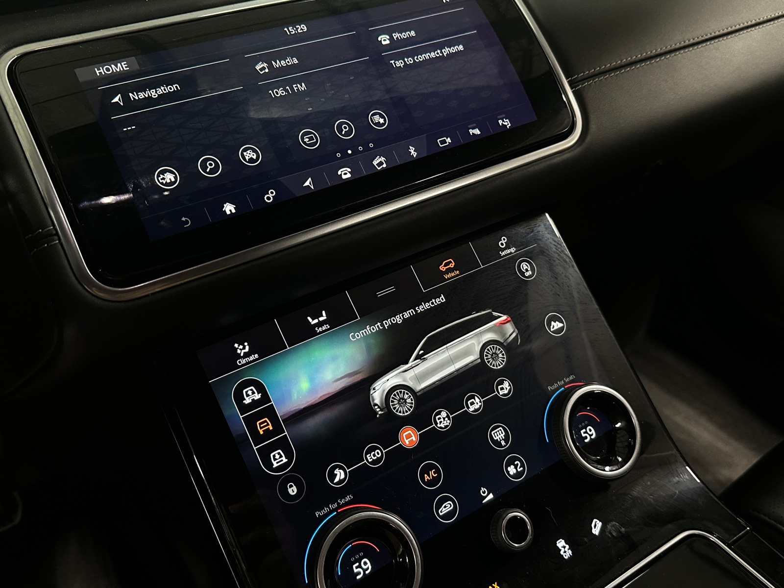 Thumbnail: 2020 Land Rover Range Rover Velar - 3