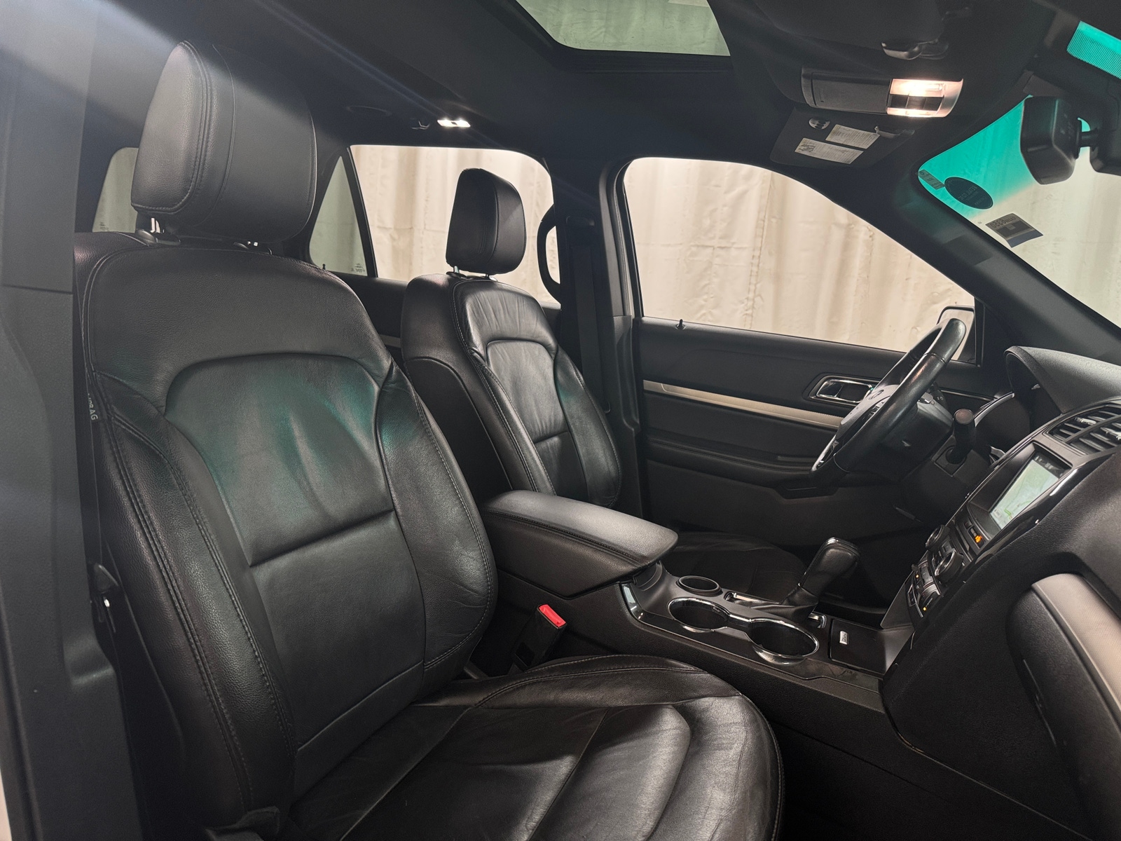 Thumbnail: 2018 Ford Explorer - 2