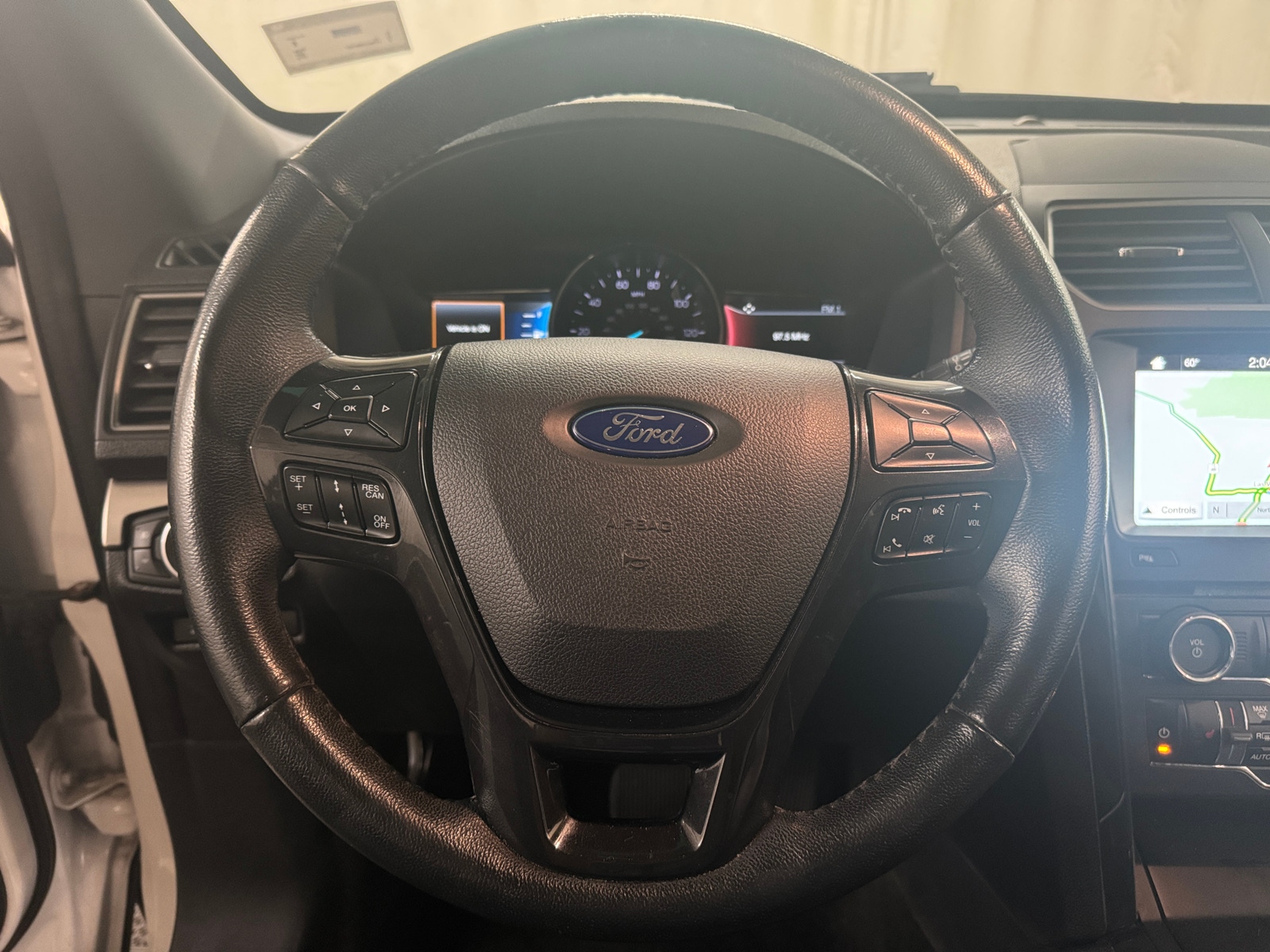 Thumbnail: 2018 Ford Explorer - 5