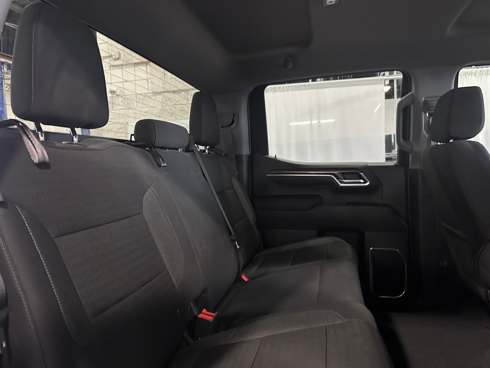 Thumbnail: 2023 Chevrolet Silverado 1500 - 6