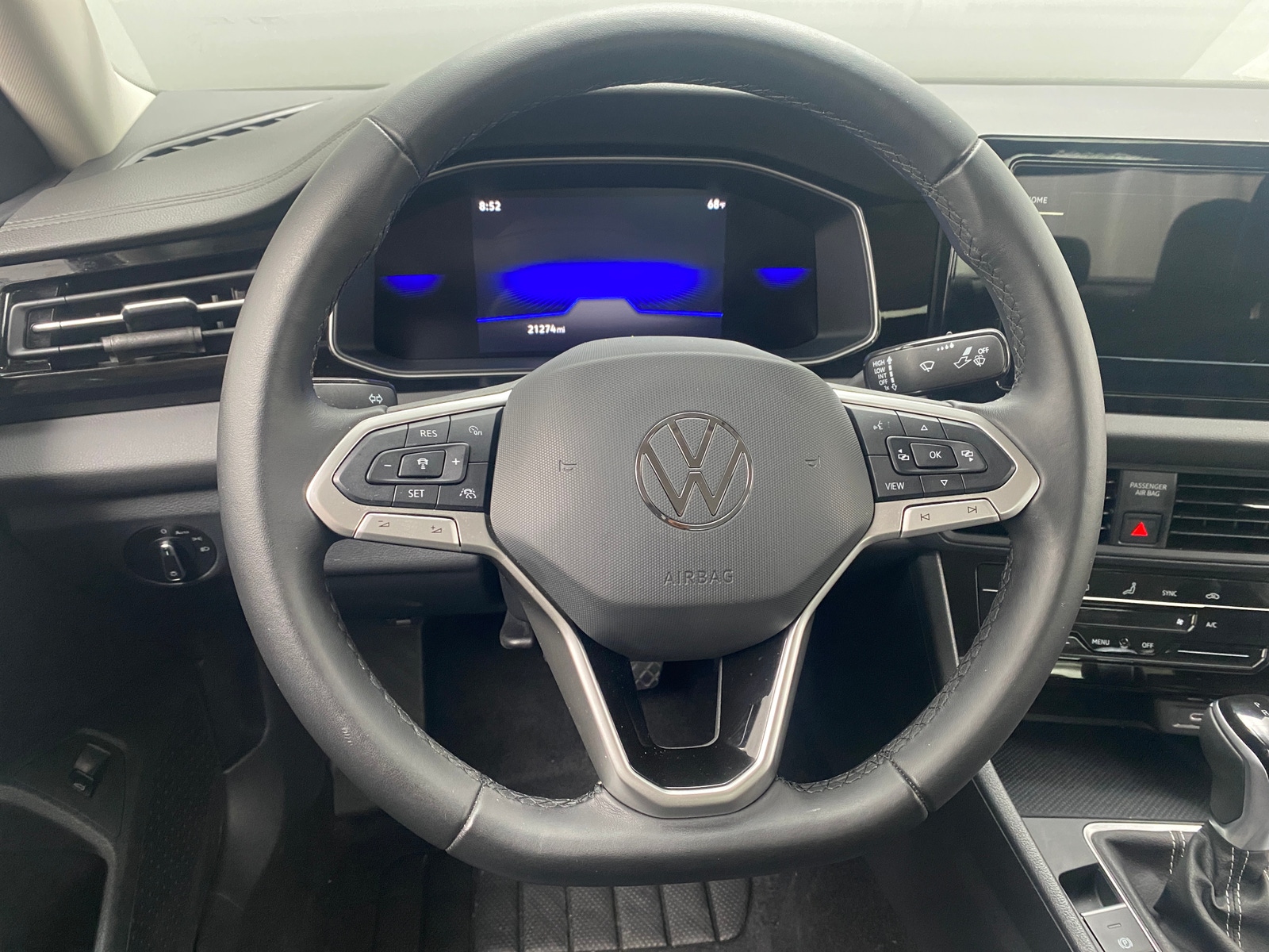 Thumbnail: 2025 Volkswagen Jetta - 5