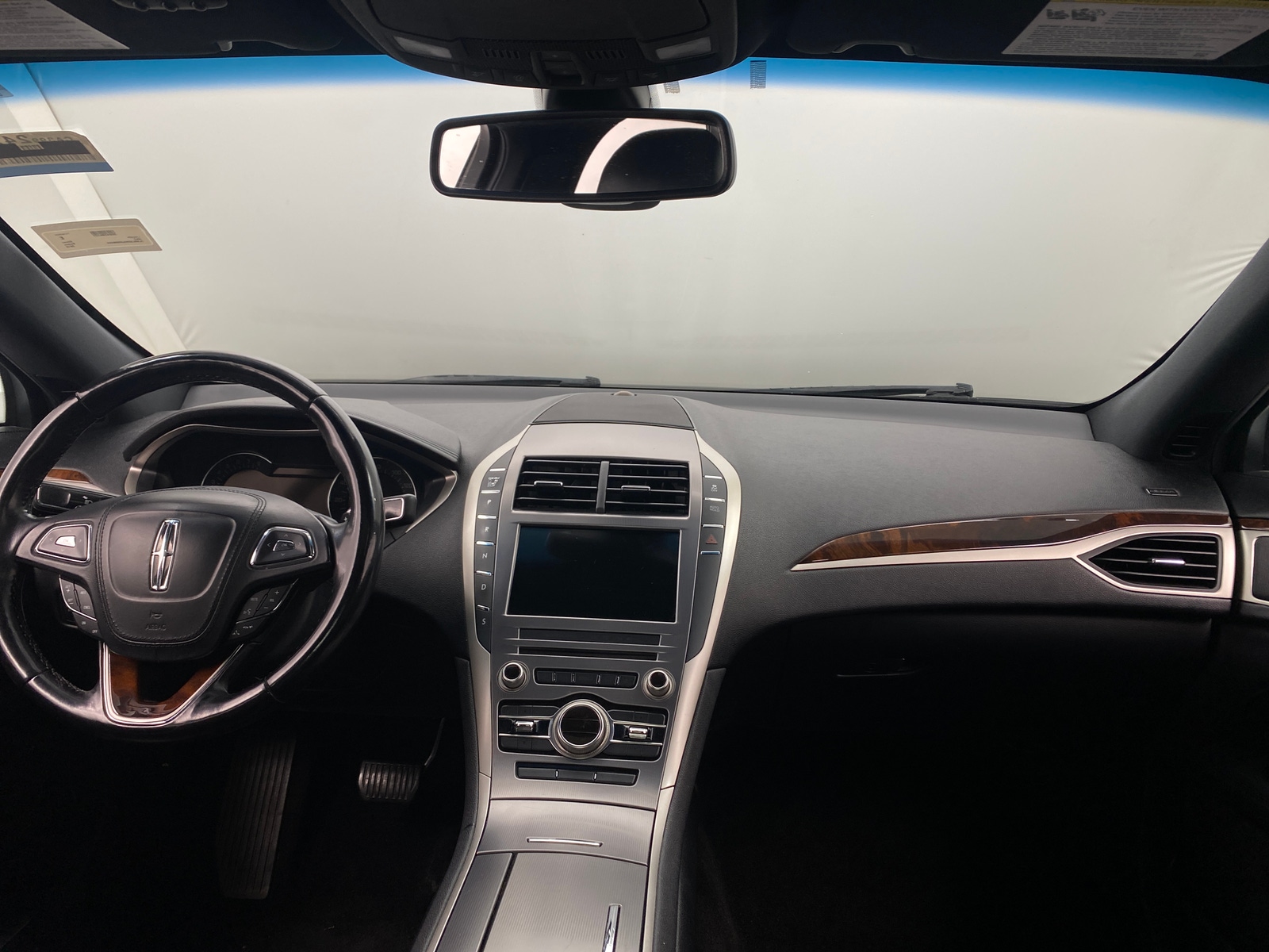 Thumbnail: 2018 Lincoln MKZ - 2