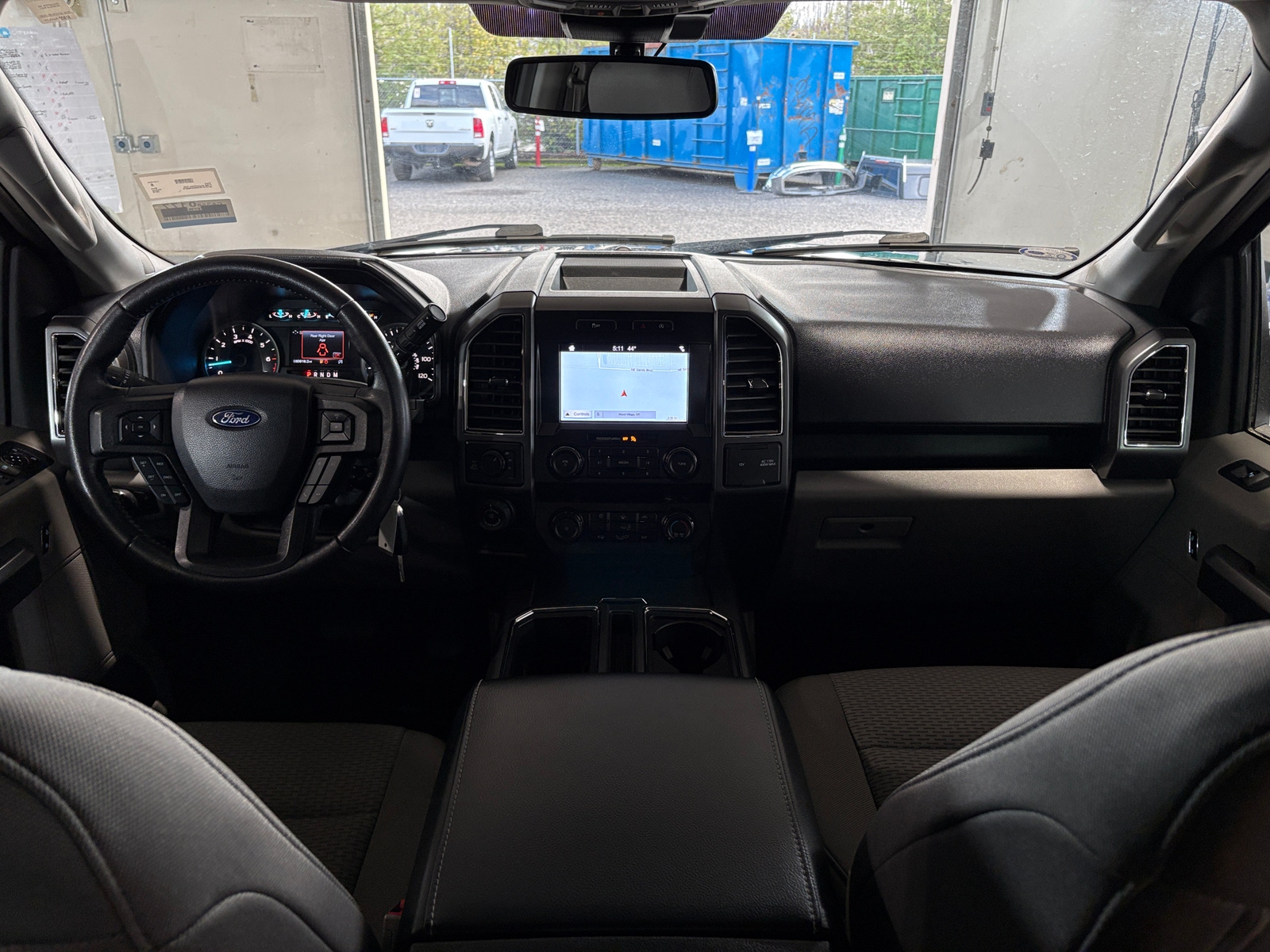 Thumbnail: 2019 Ford Econoline - 3