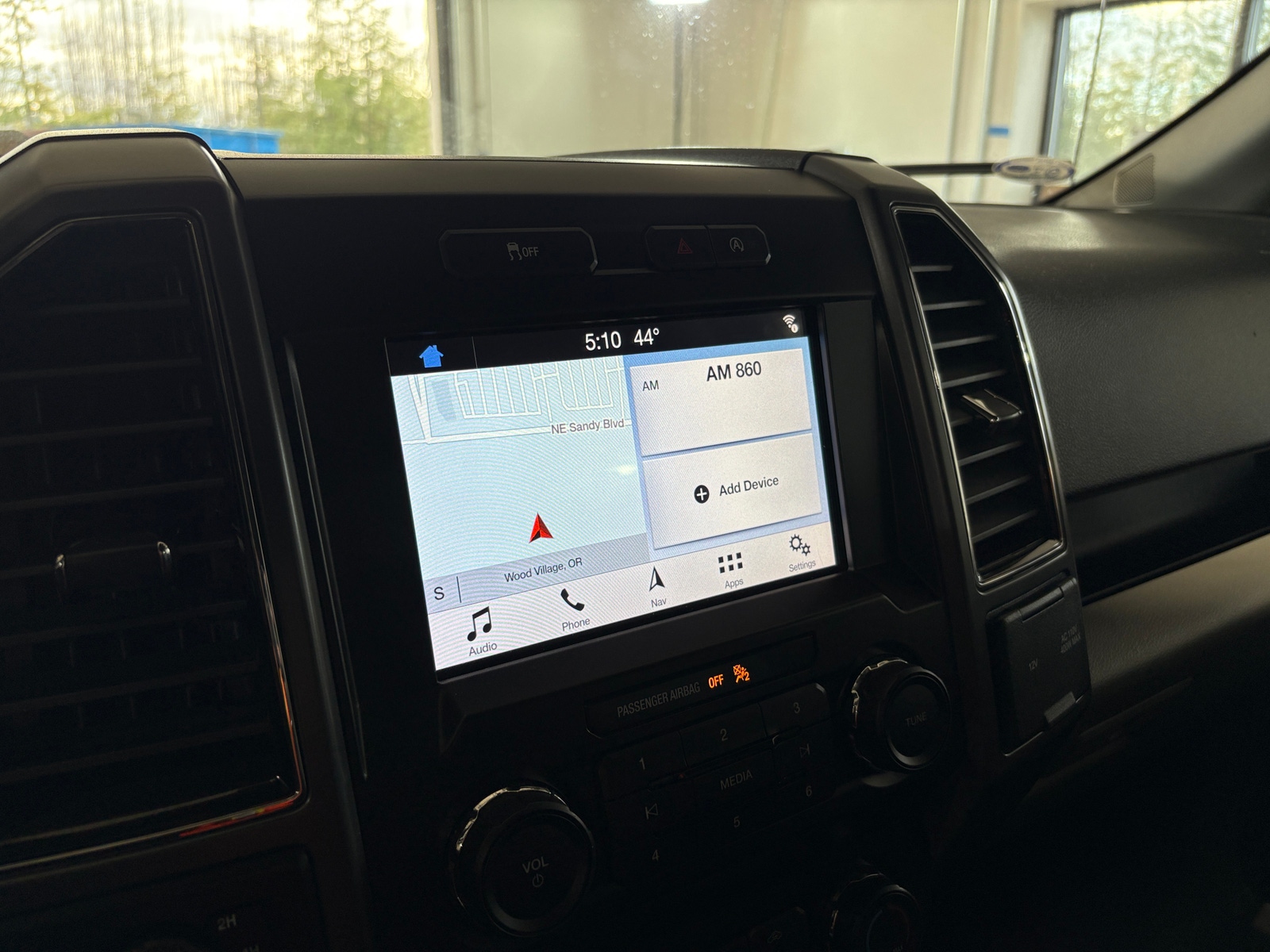 Thumbnail: 2019 Ford Econoline - 4